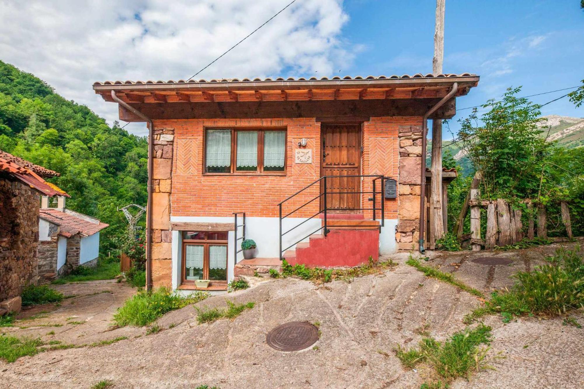 Carbayu Senda Del Oso Apartment *
