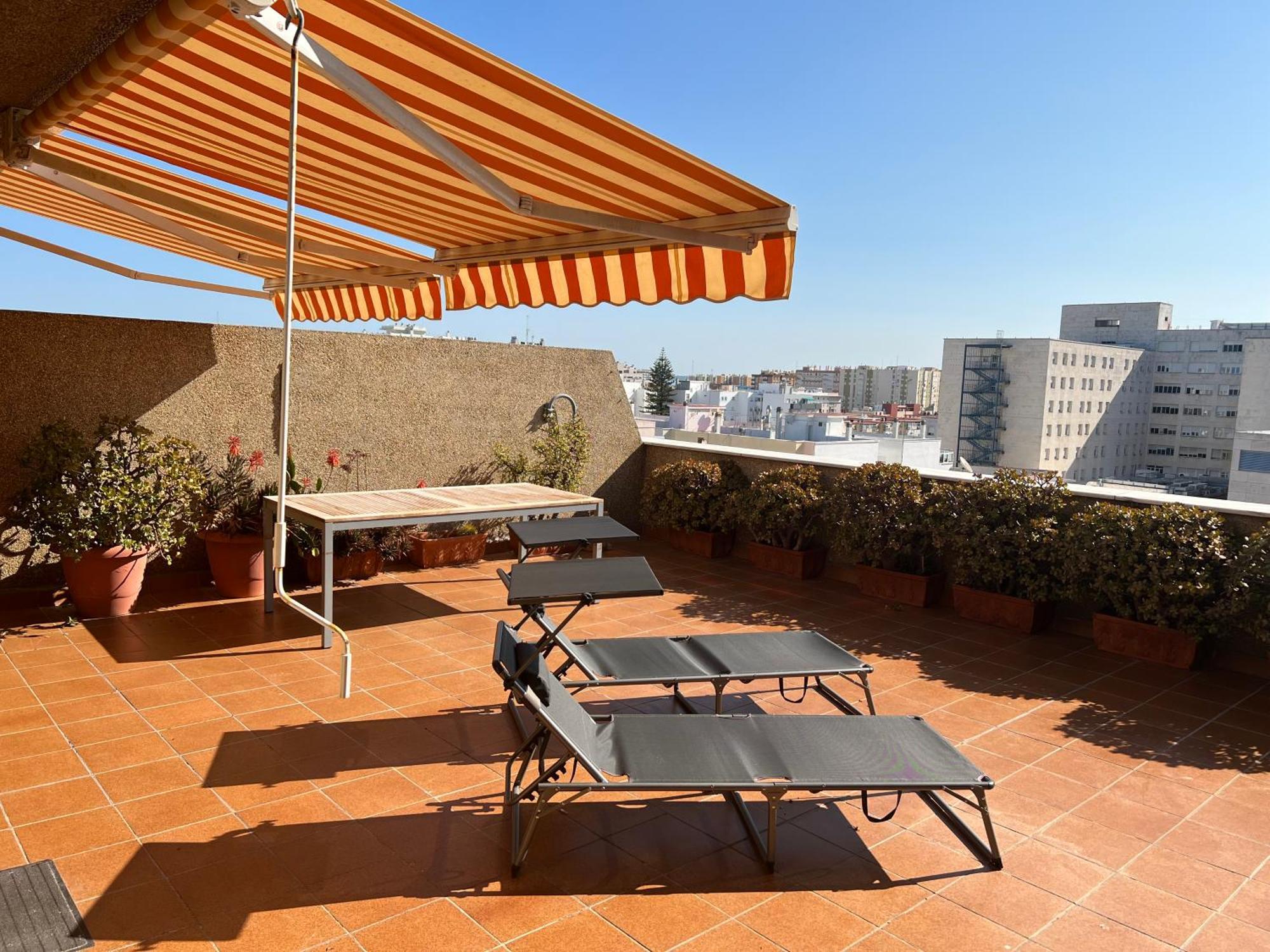 Apartment Atico Primera Linea De Playa. *