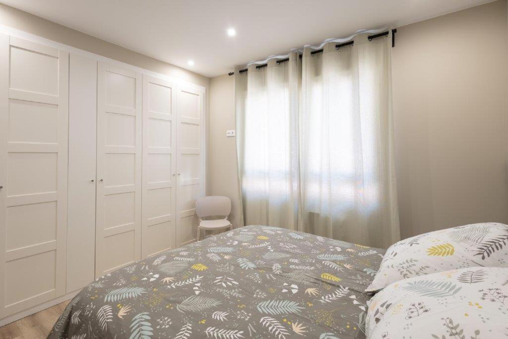 Apartment Ii *