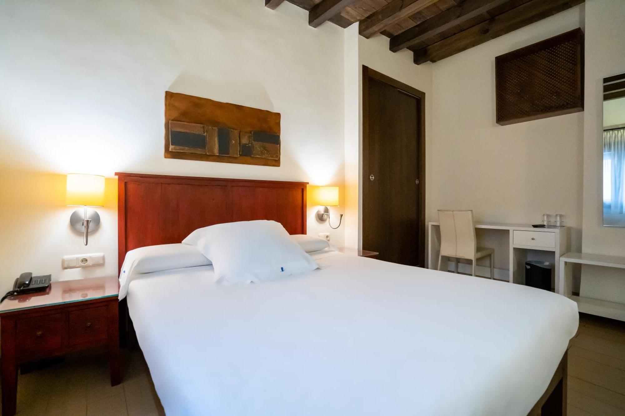 Yit Abentofail Hotel 4*