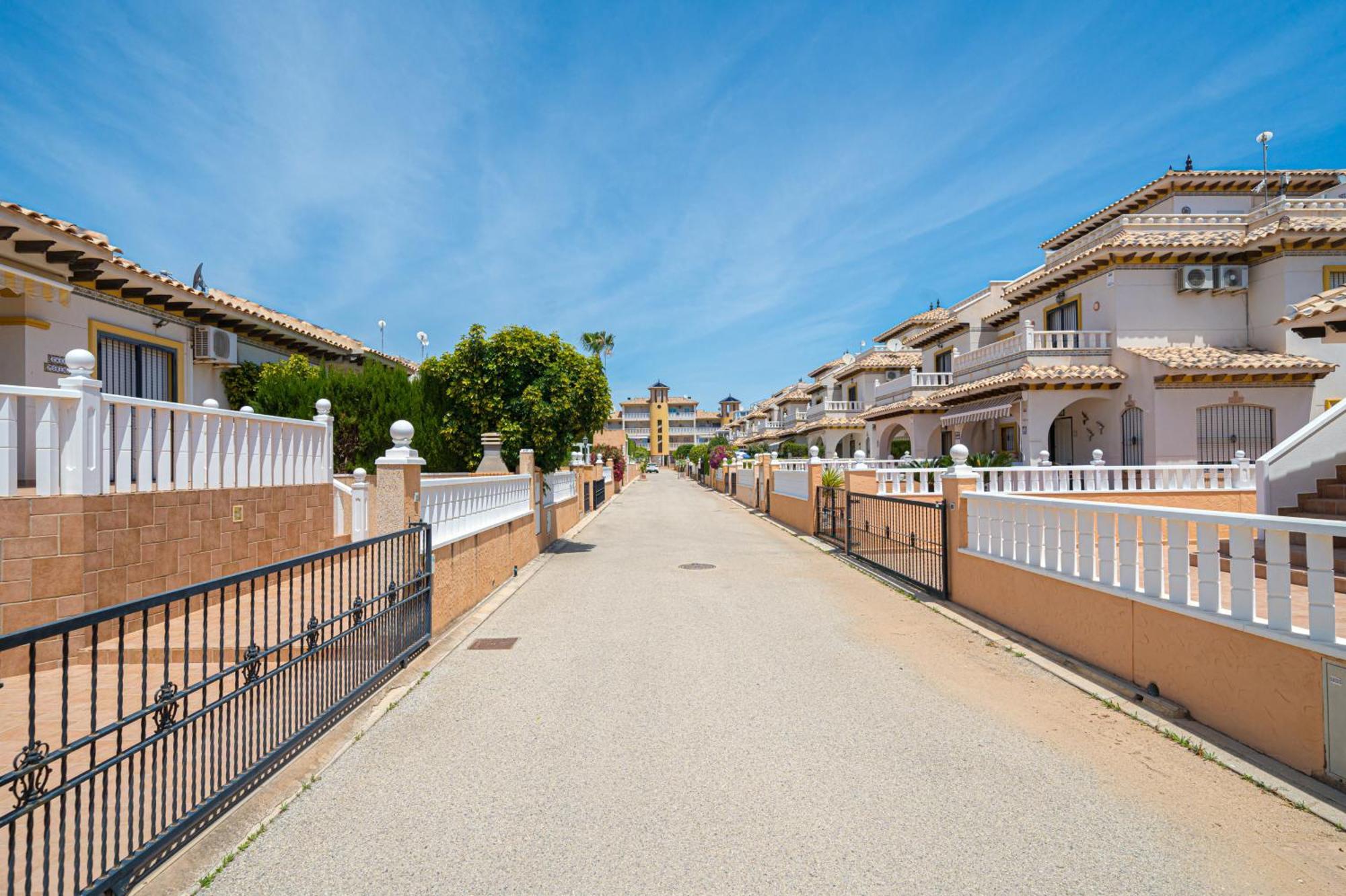 Casa Tima Dehesa de Campoamor (Orihuela Costa)