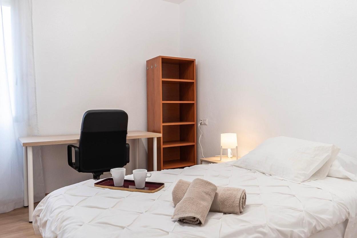 Funcional Y Renovado En Iturrama Apartamento *