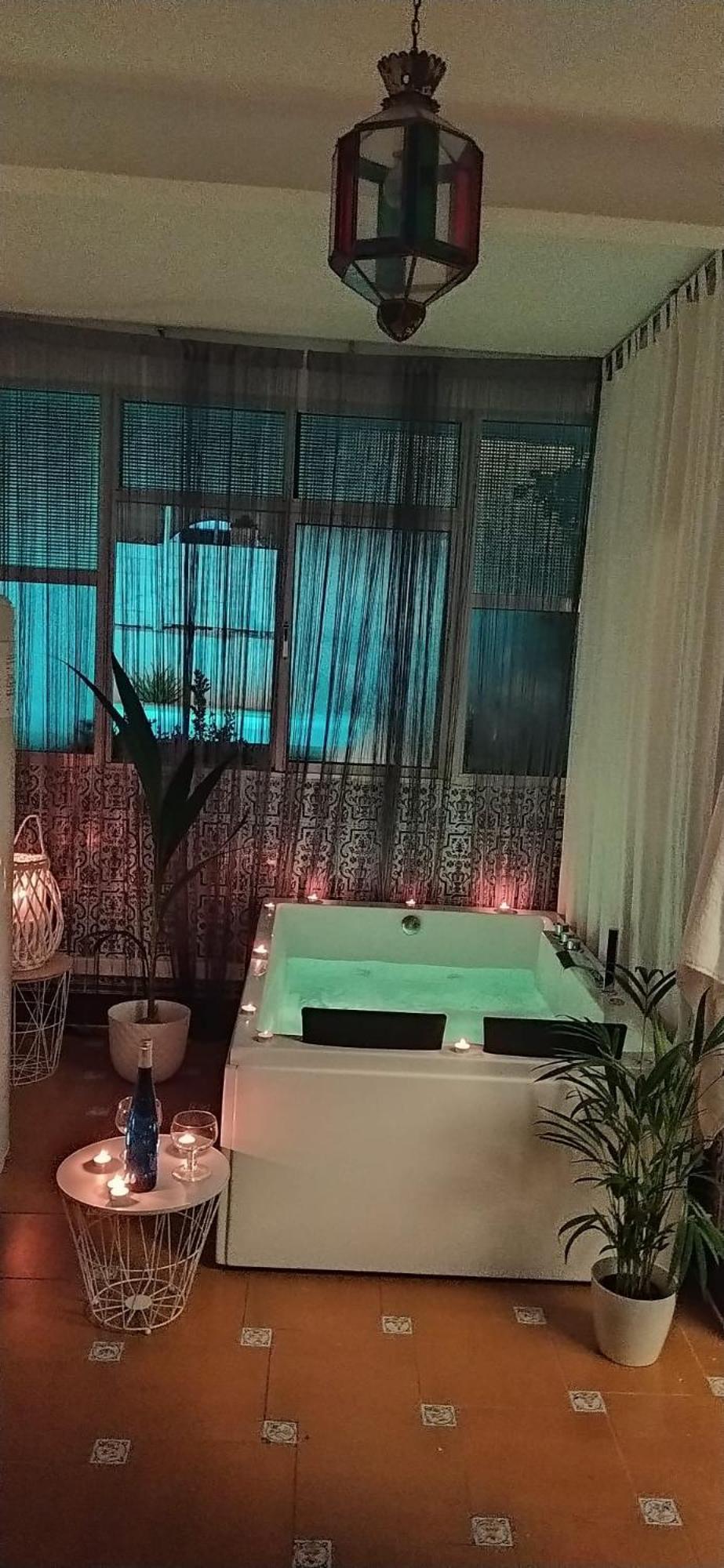 Holiday home Casa, Piscina, Jacuzzi, Garaje, Barbacoa.