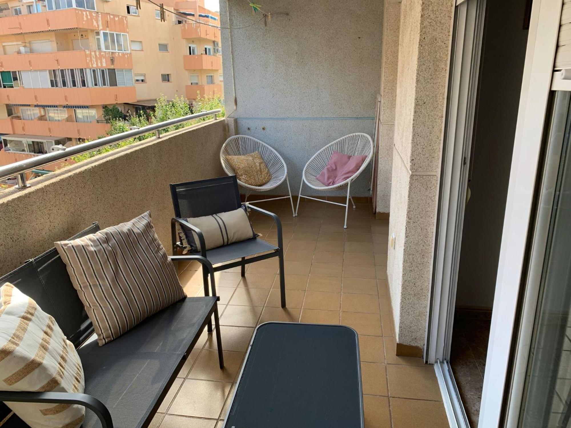 Apartment Apto Con Piscina. No Uses Coche Vacaciones. *