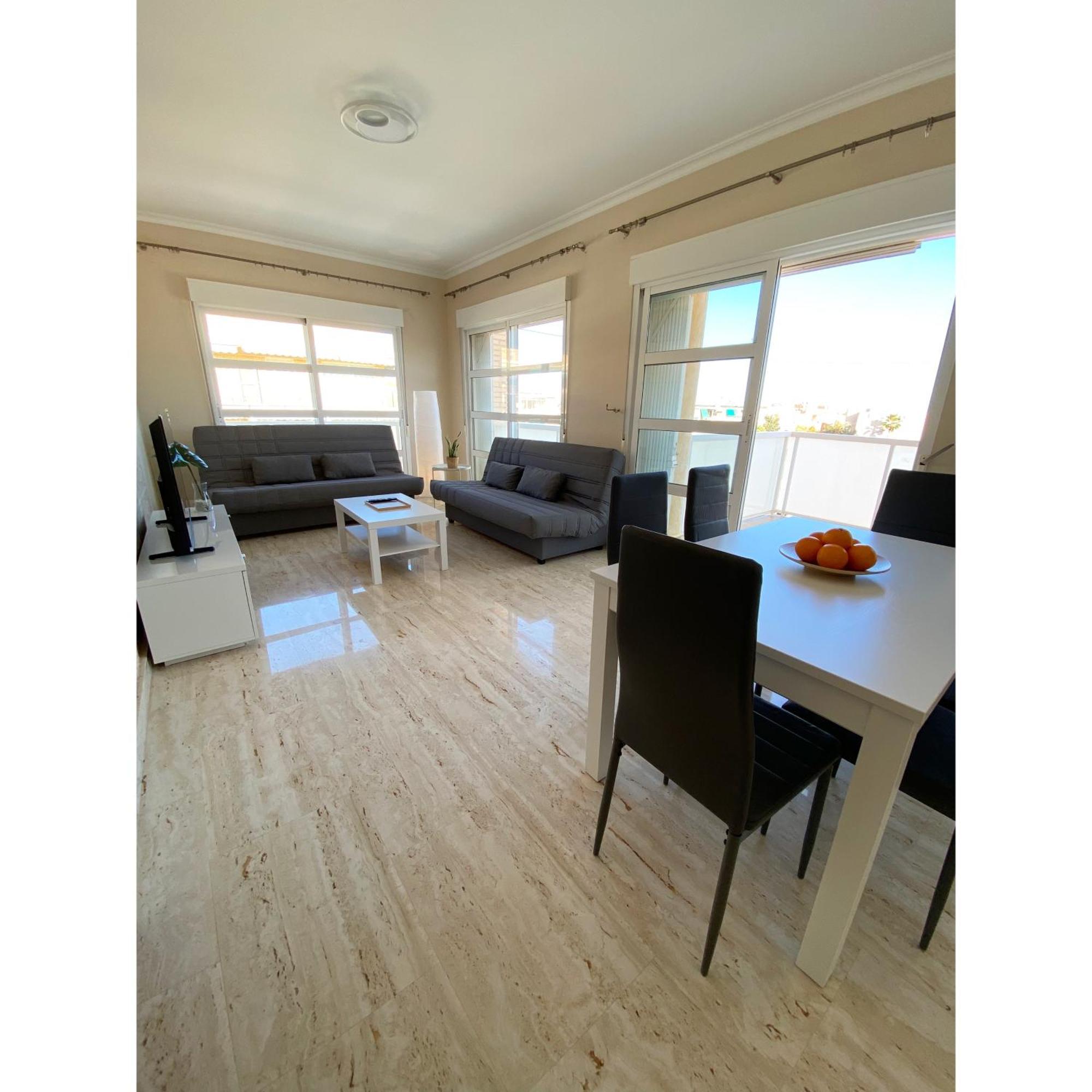 Apartment Modern Flat Close To
