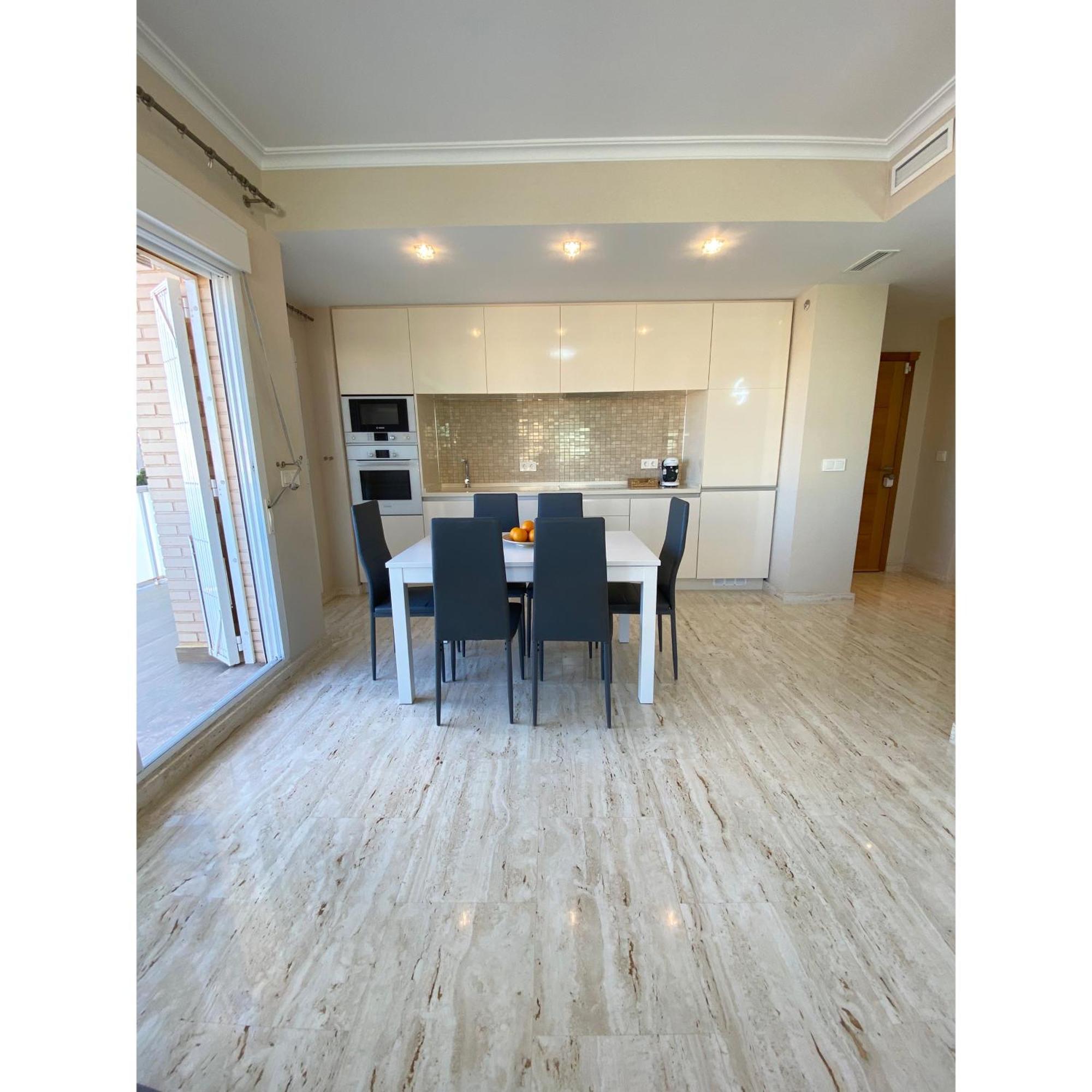 Modern Flat Close To Apartment