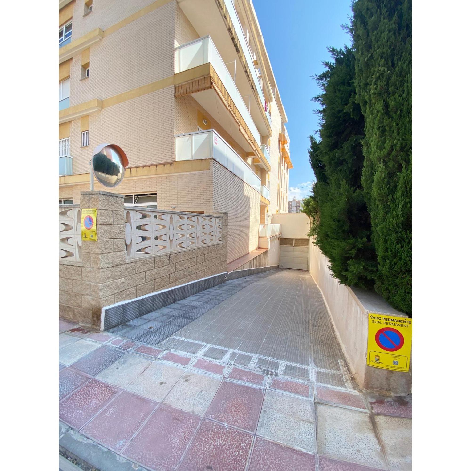 Modern Flat Close To