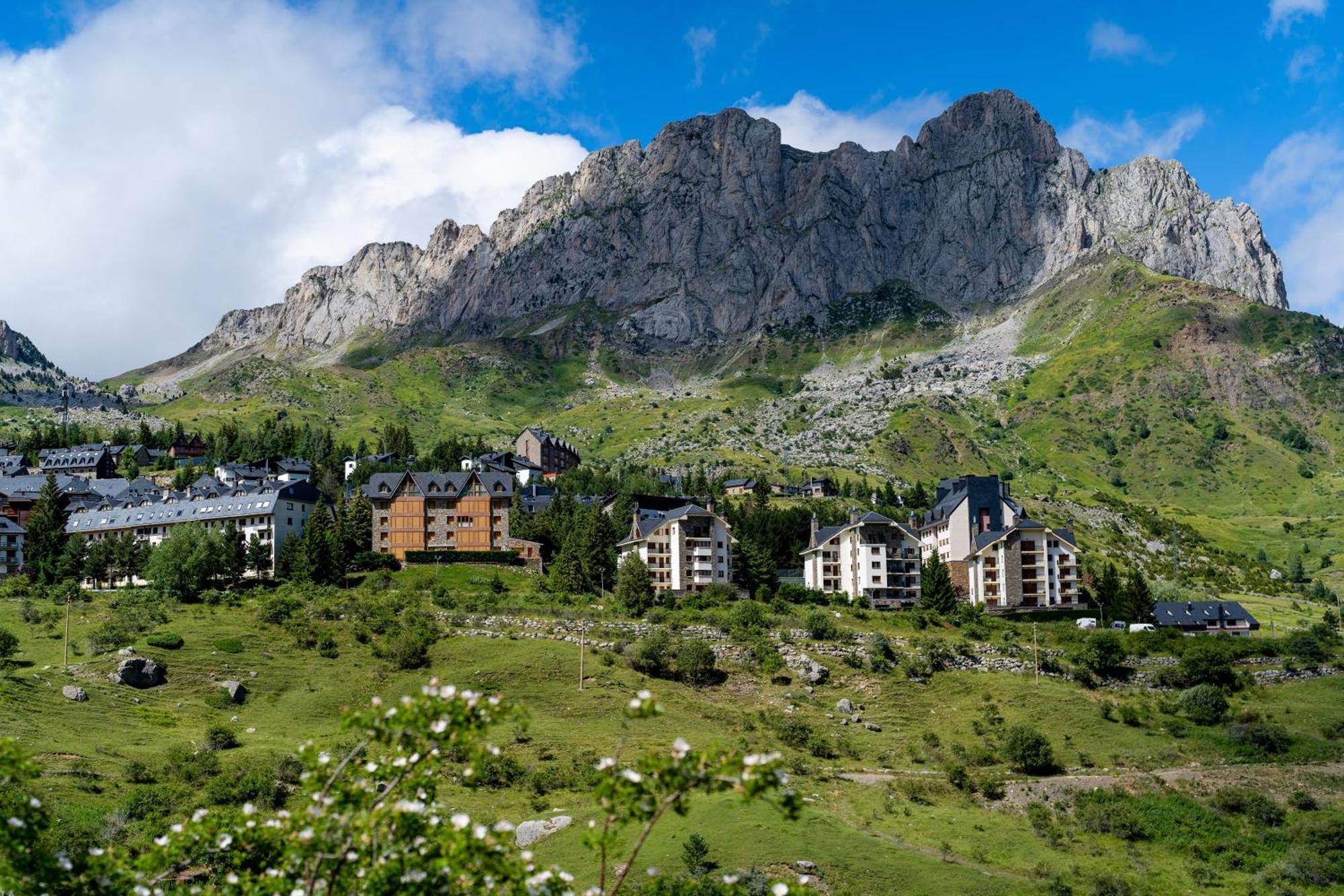 Hotel Yoy De Sallent 3