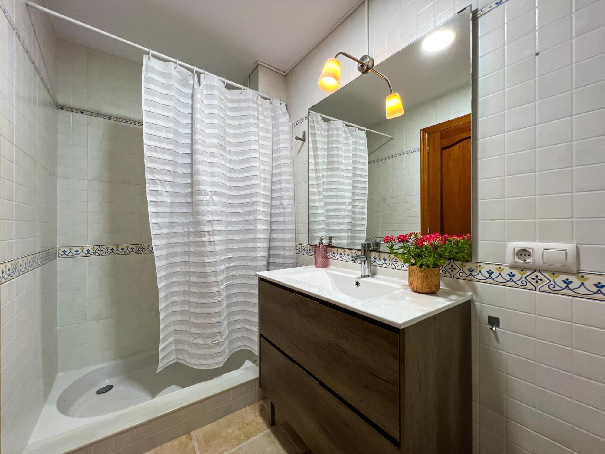 Apartamento Vivalidays Montserrat -