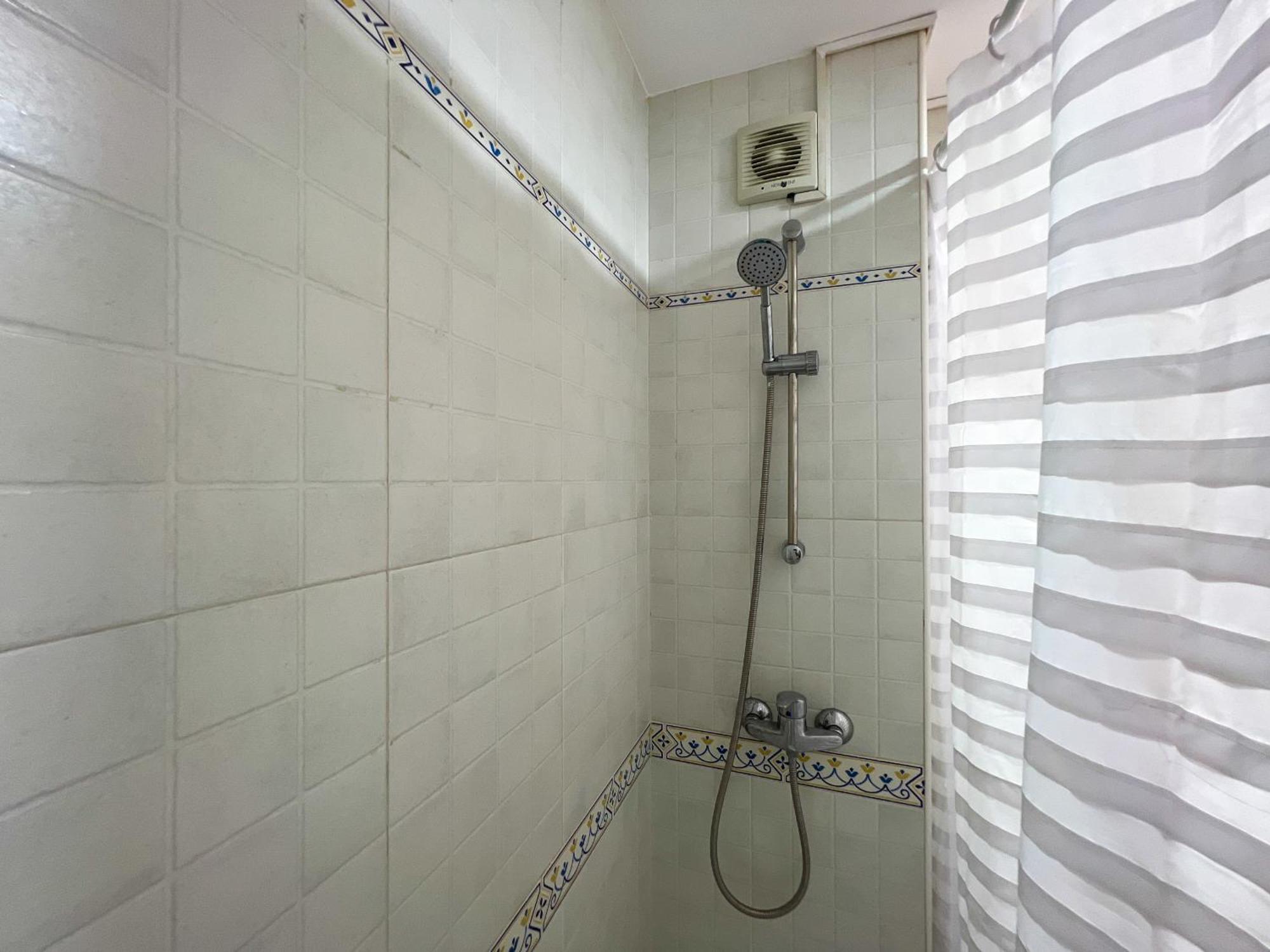 Vivalidays Montserrat - Apartamento