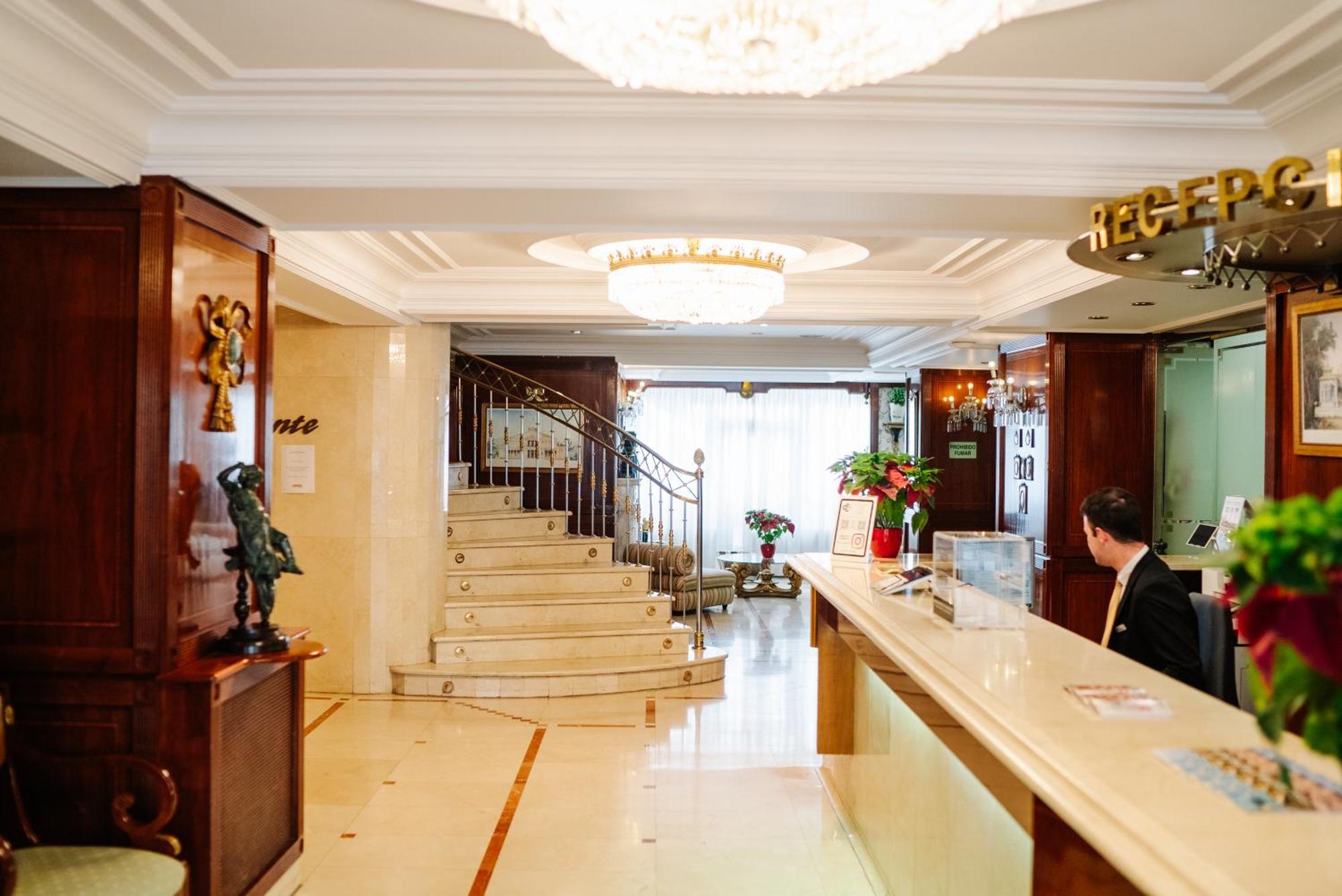 Hotel Rice Reyes Catolicos