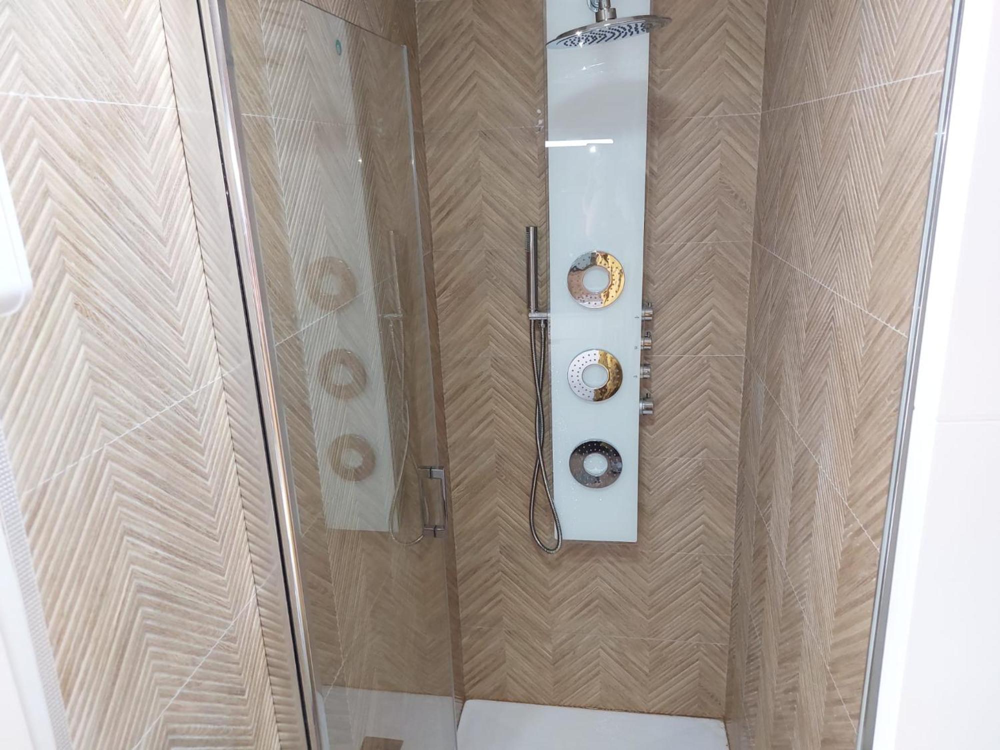 Piso En El Centro Apto 5 Personas Con Garaje Privado Apartamento *