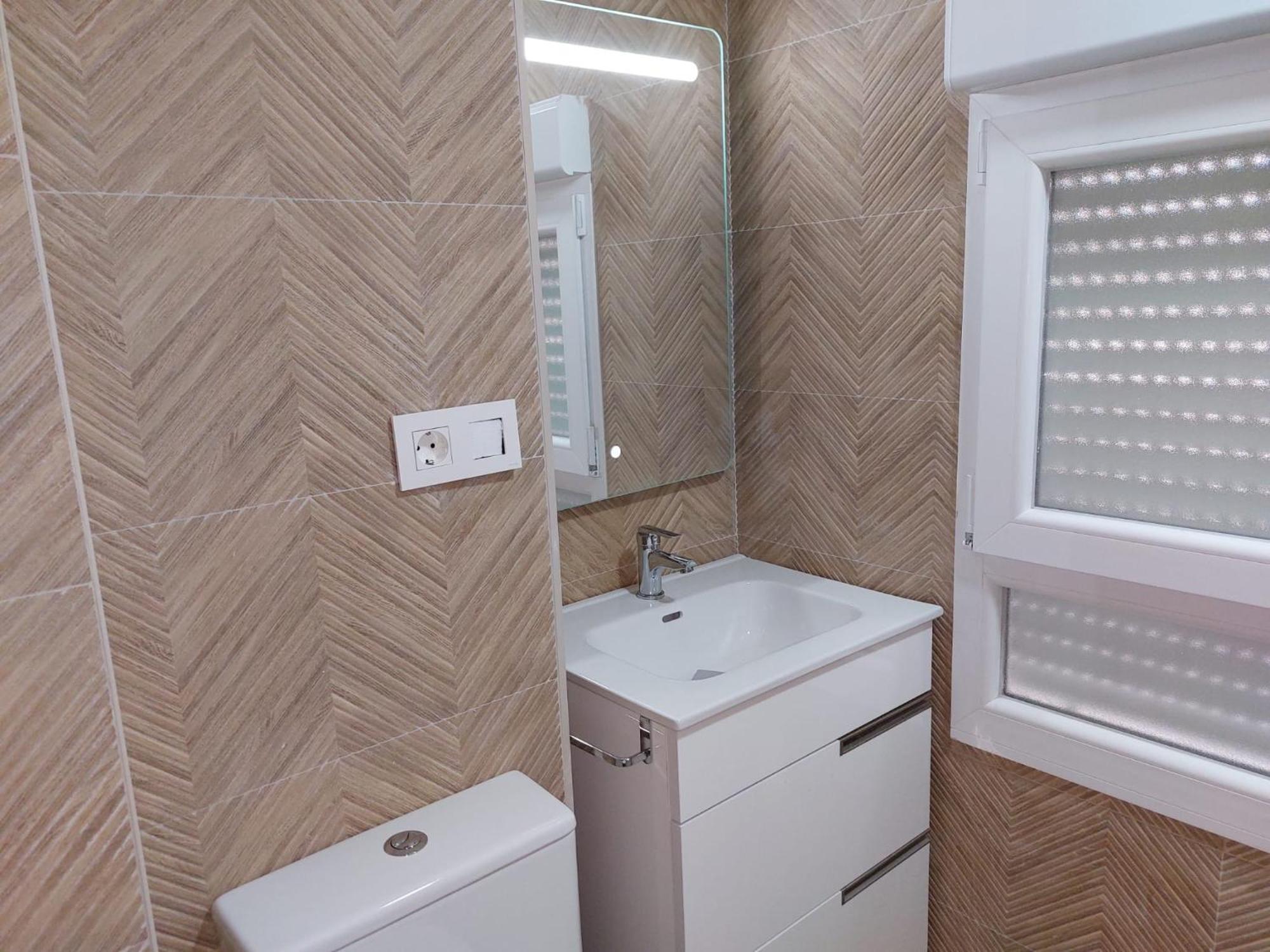 Apartamento Piso En El Centro Apto 5 Personas Con Garaje Privado