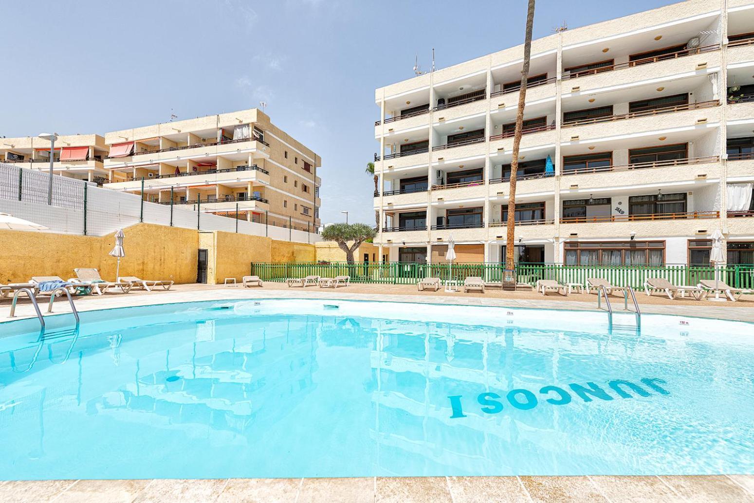 Apartment Airbnb Cerca De La Playa *