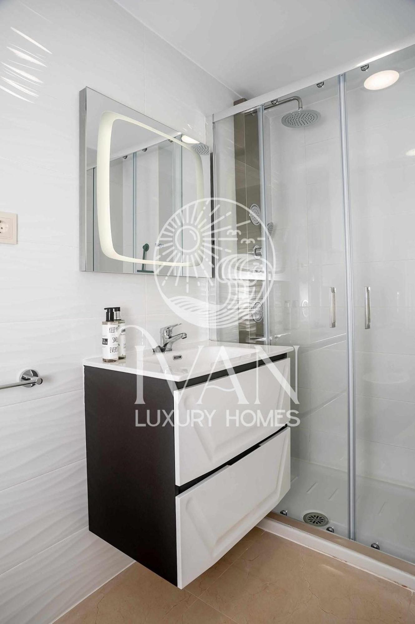 Apartment Casa Santiago Ivan Luxury Homes 9ªplta Posterior 1ªlinea *