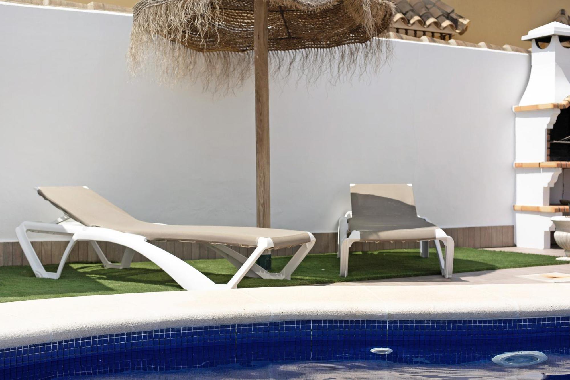 Casa Cala Del Aceite 1 *