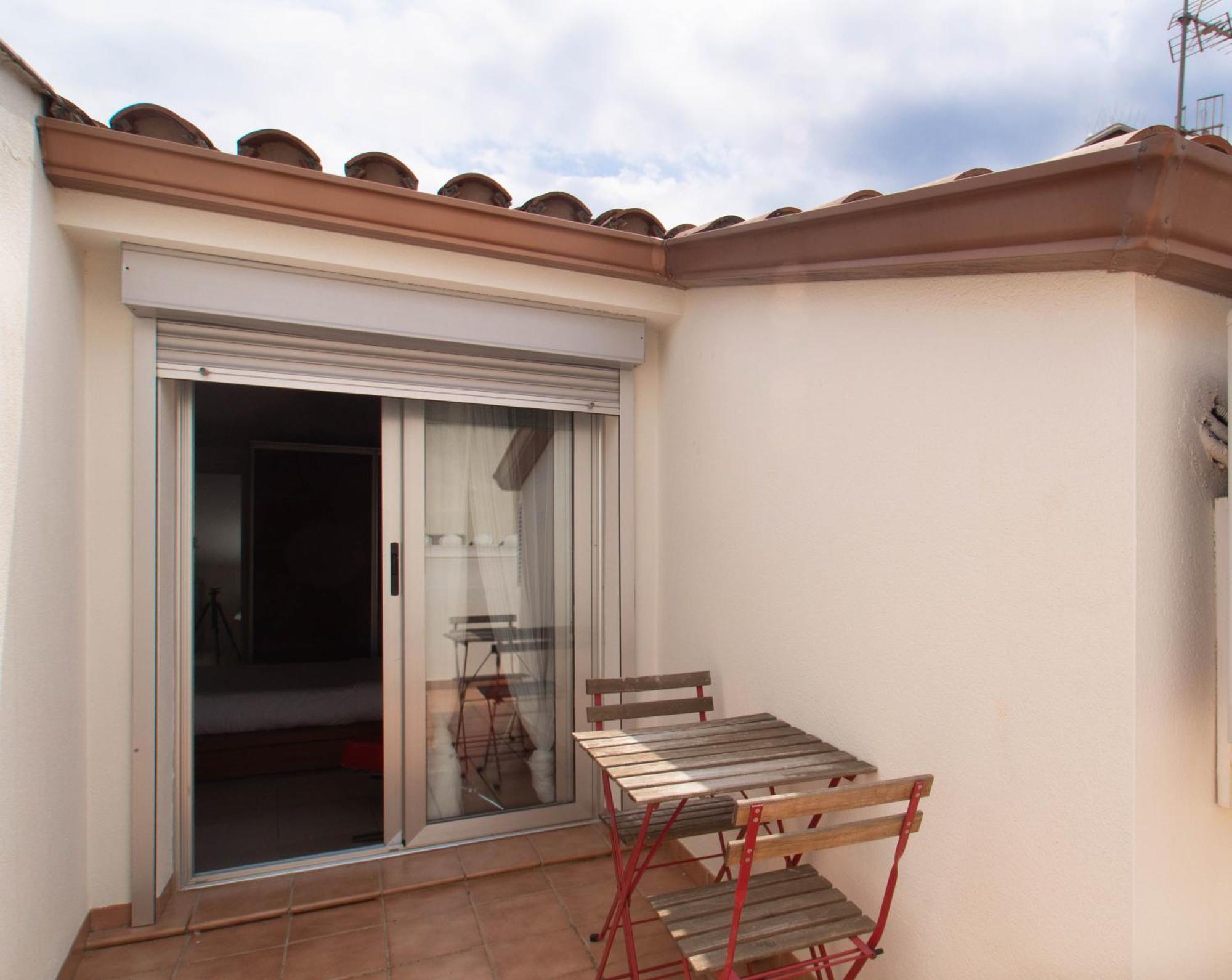 Sand Bay Beach Duplex * Girona