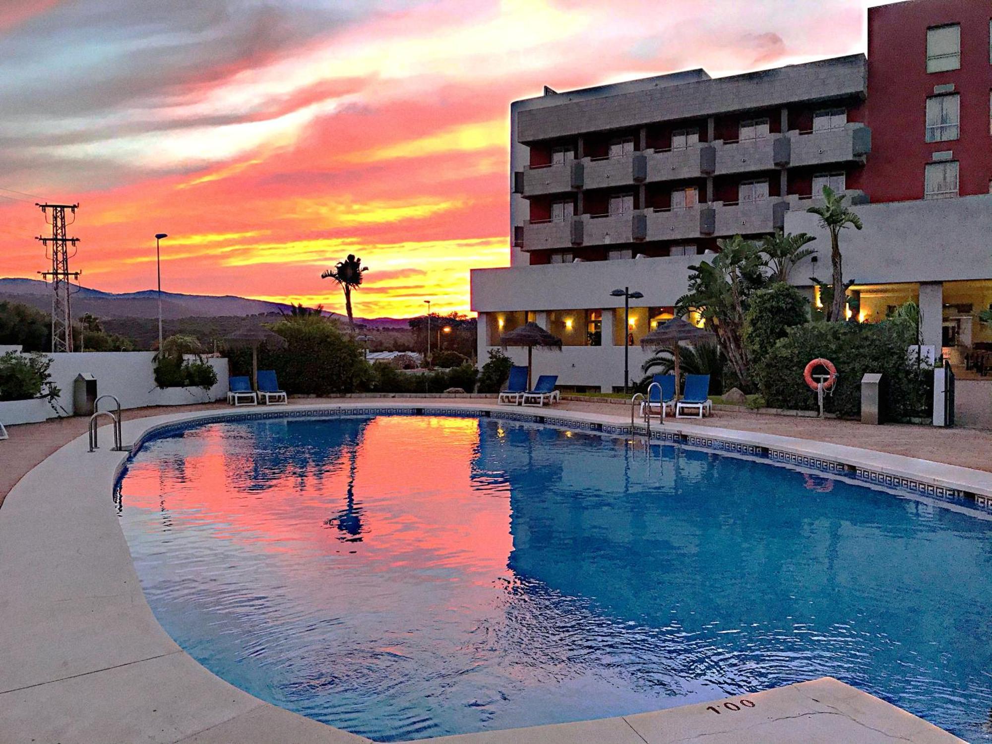 Hotel Montera Plaza 4*