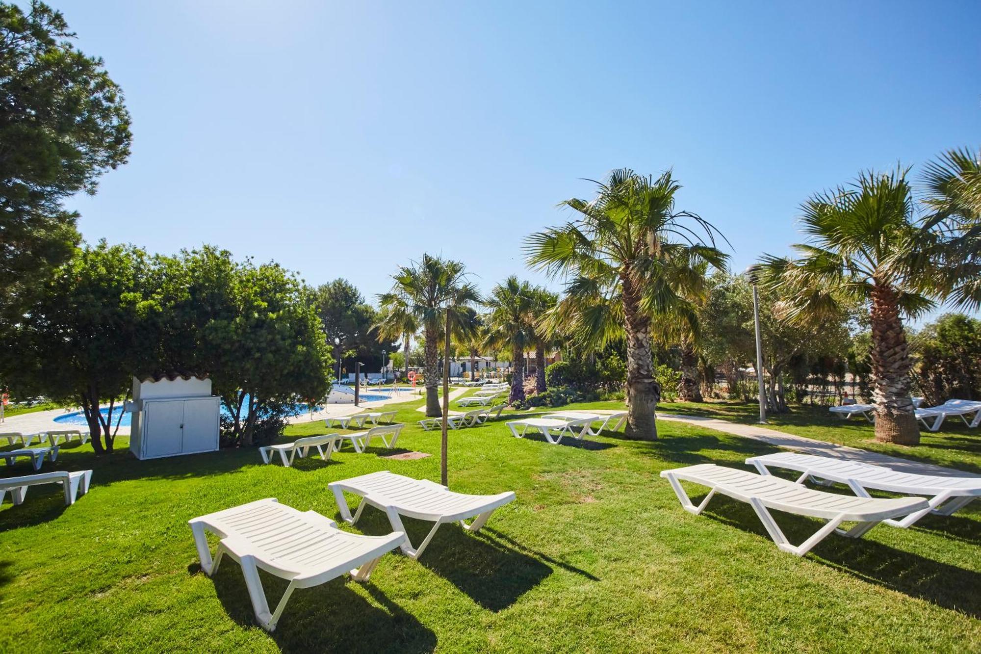 Alannia Costa Dorada Camping Platja de l’Almadrava (Playa de la Almadraba)