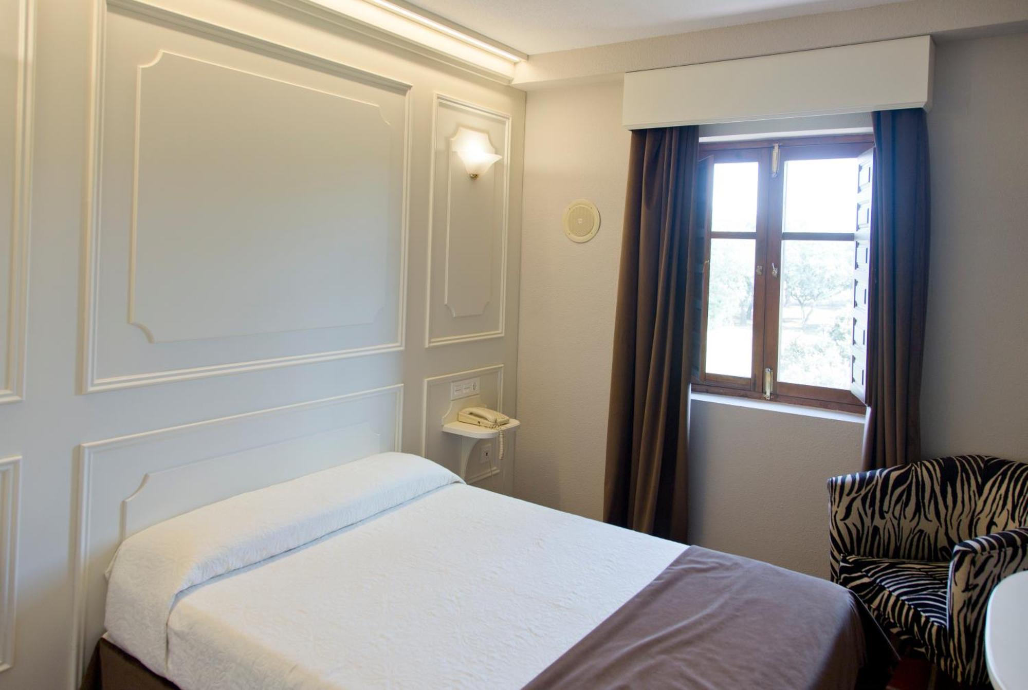 Hotel La Rad 2*