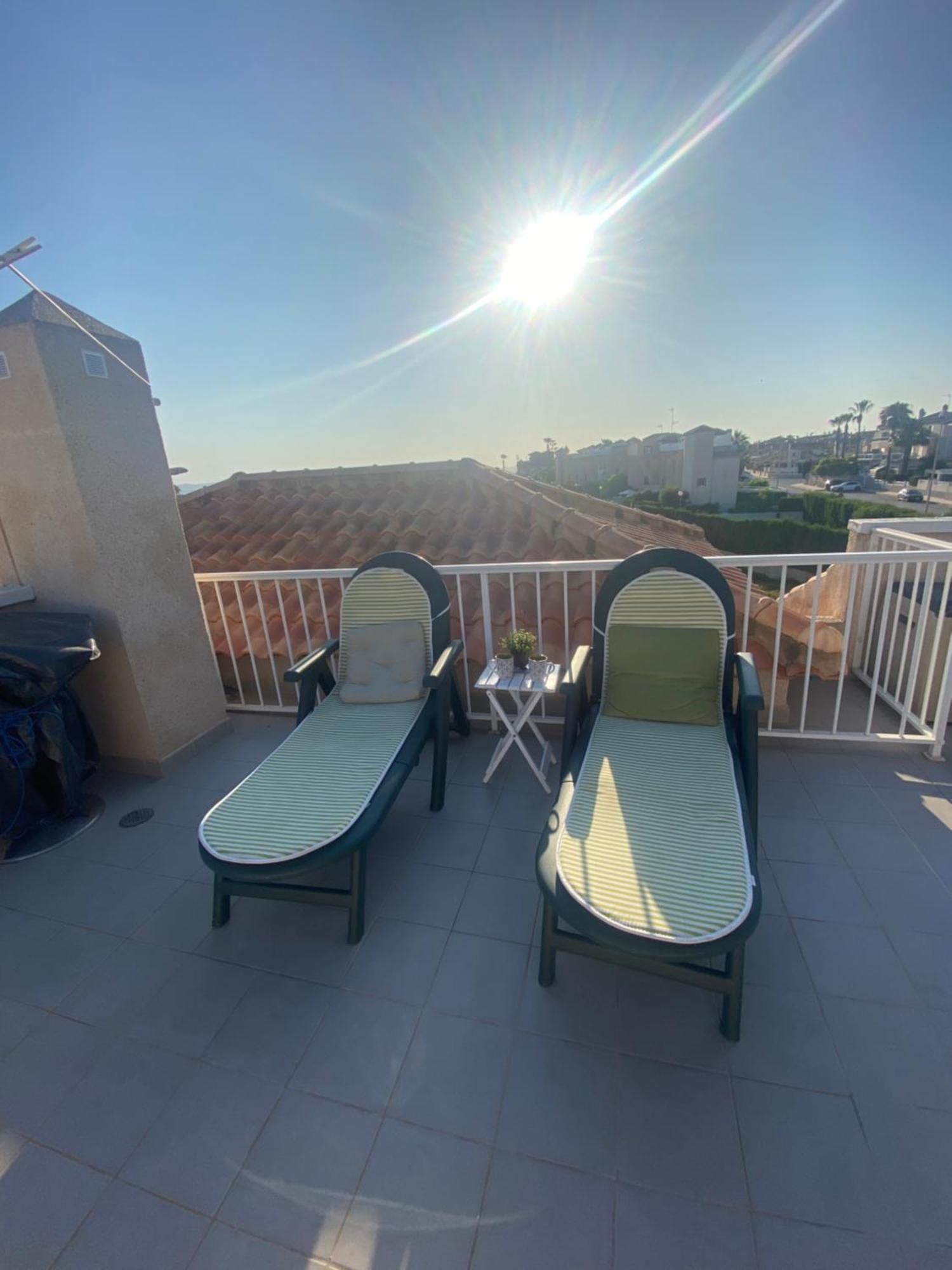 Roof Terrace With Pool, Bikes Included Apartment Torrevieja