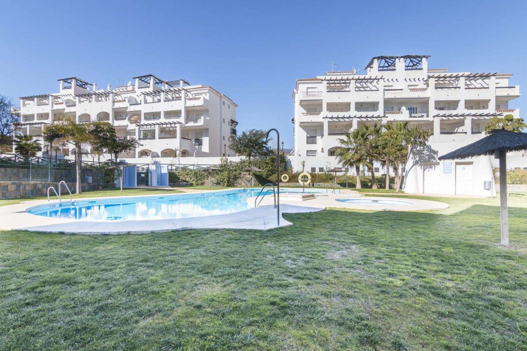 Apartment 2197-superb 2bedrooms In With Pool!