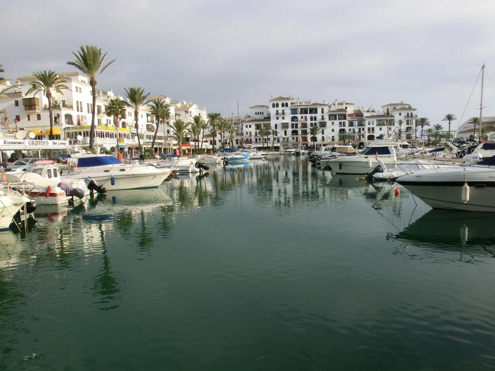 2197-superb 2bedrooms In With Pool! Manilva
