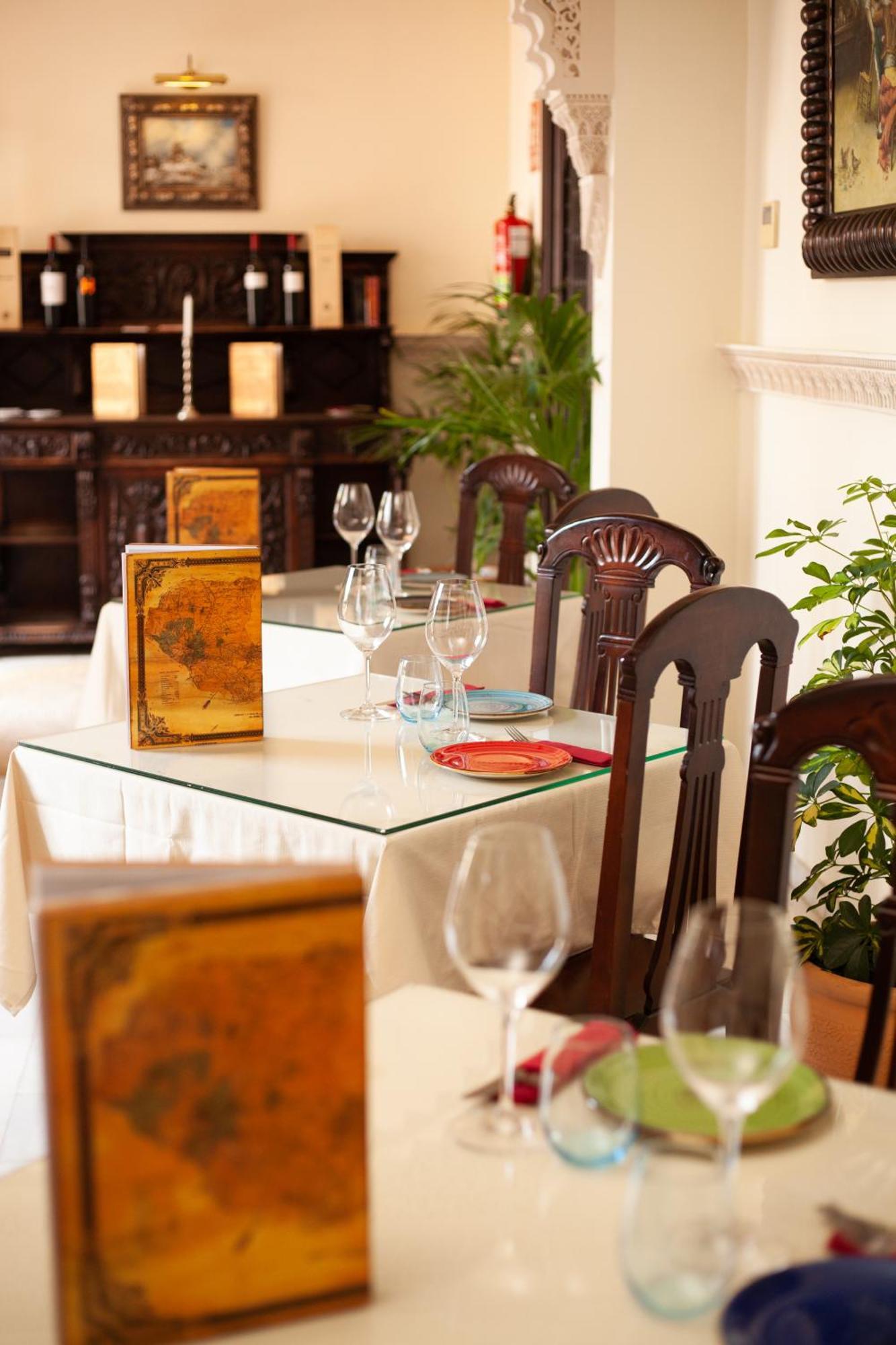 Palacio De Hemingway 4*