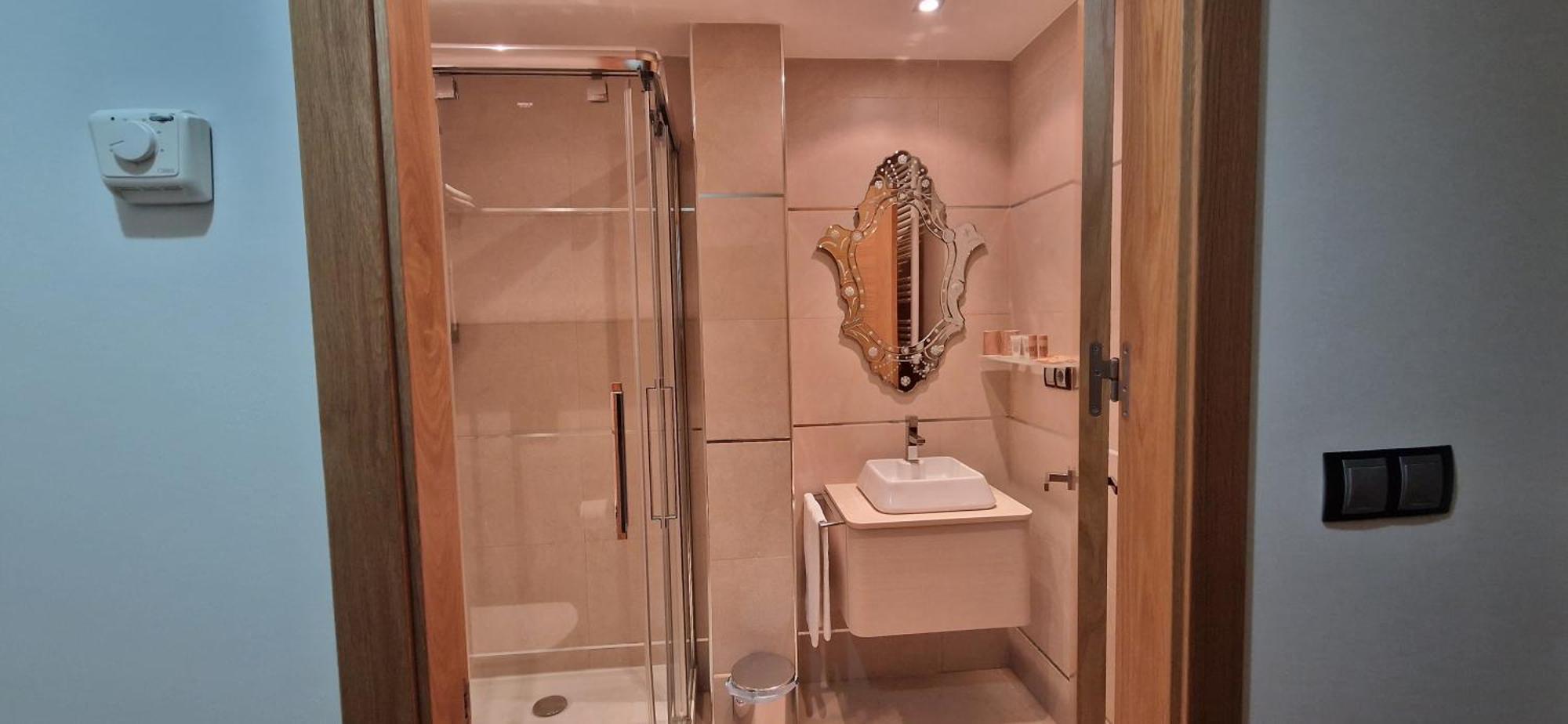 Pr Casa Savi Guest house Perbes