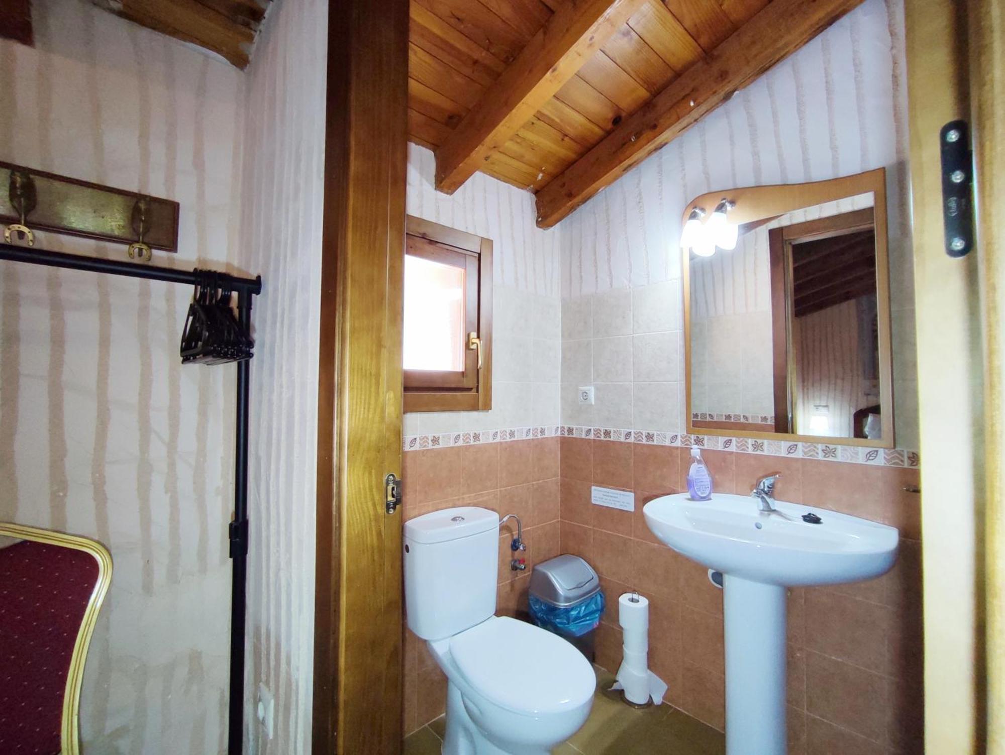 Zafiro Lagunazo Casa Diamante 5 Dorm 3 Baños Parque Natural Riomundo Riópar