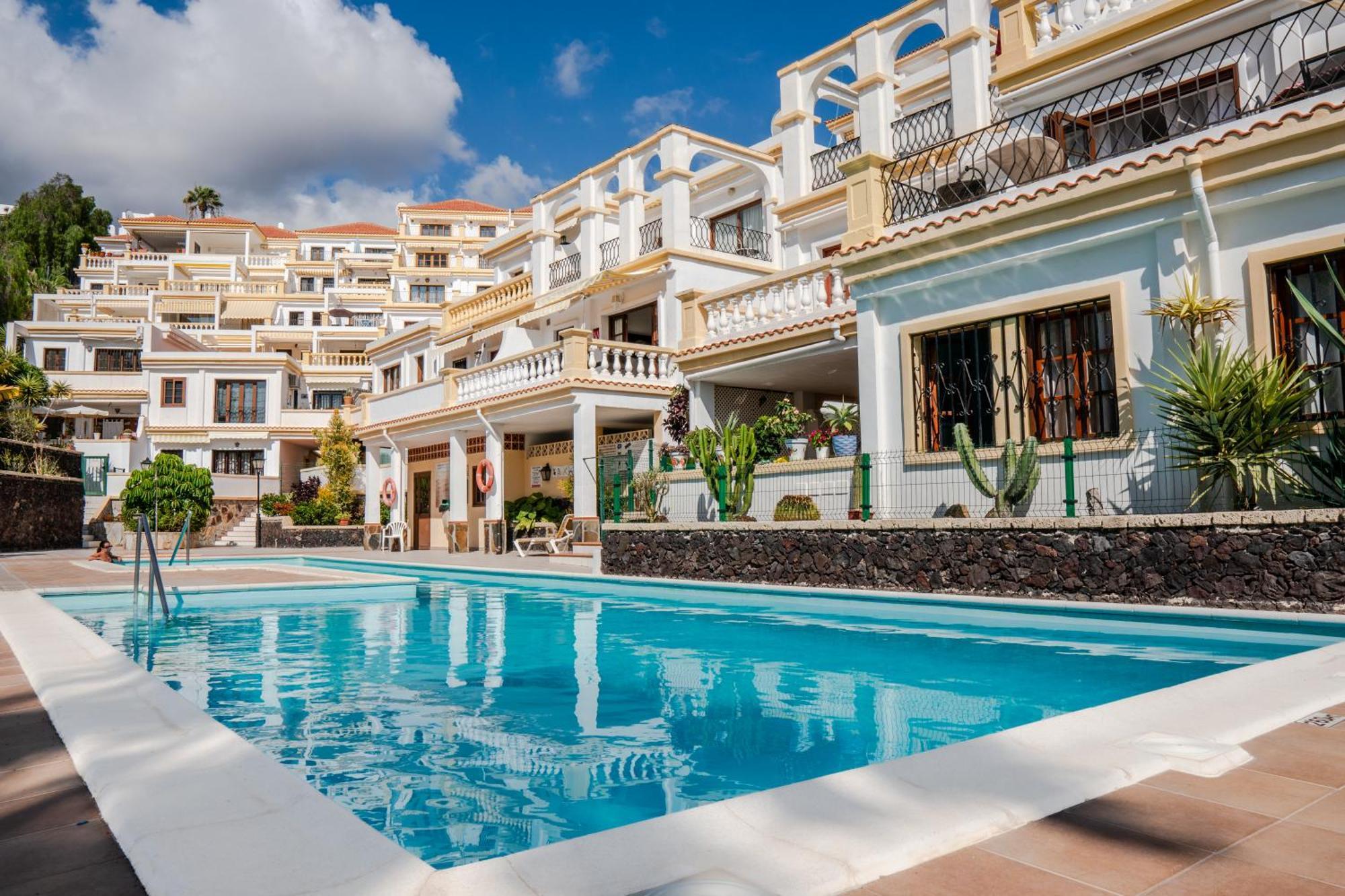 Hipnautic Vibes 1br Apt W-poolocean View Near Aqualand, Wifi, Netflix, Free Parking, 2 Pools Access Costa Adeje (Tenerife)