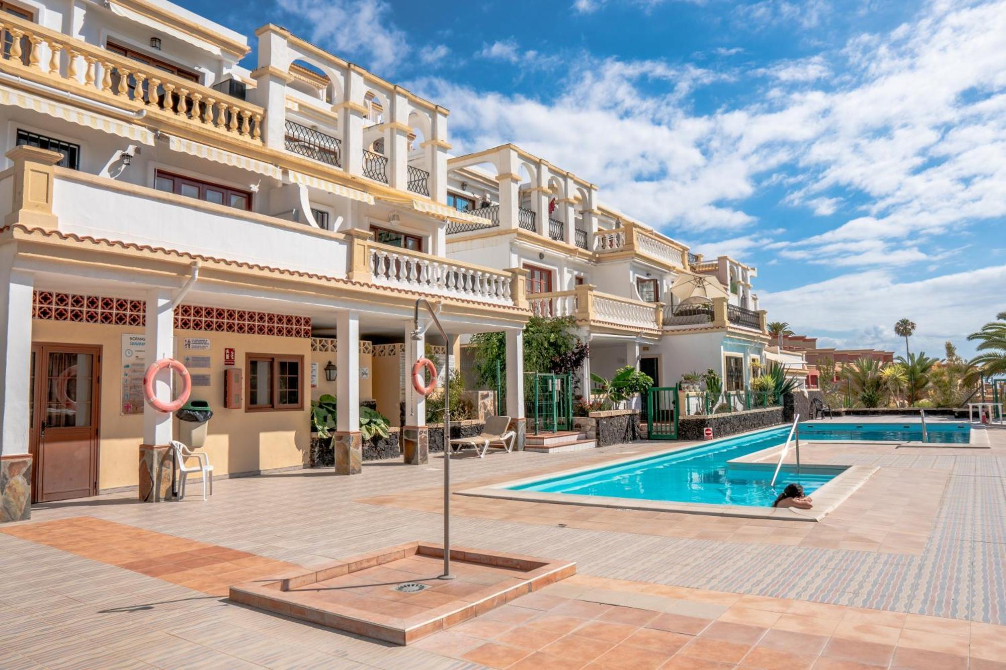 Apartamento Hipnautic Vibes 1br Apt W-poolocean View Near Aqualand, Wifi, Netflix, Free Parking, 2 Pools Access Costa Adeje (Tenerife)