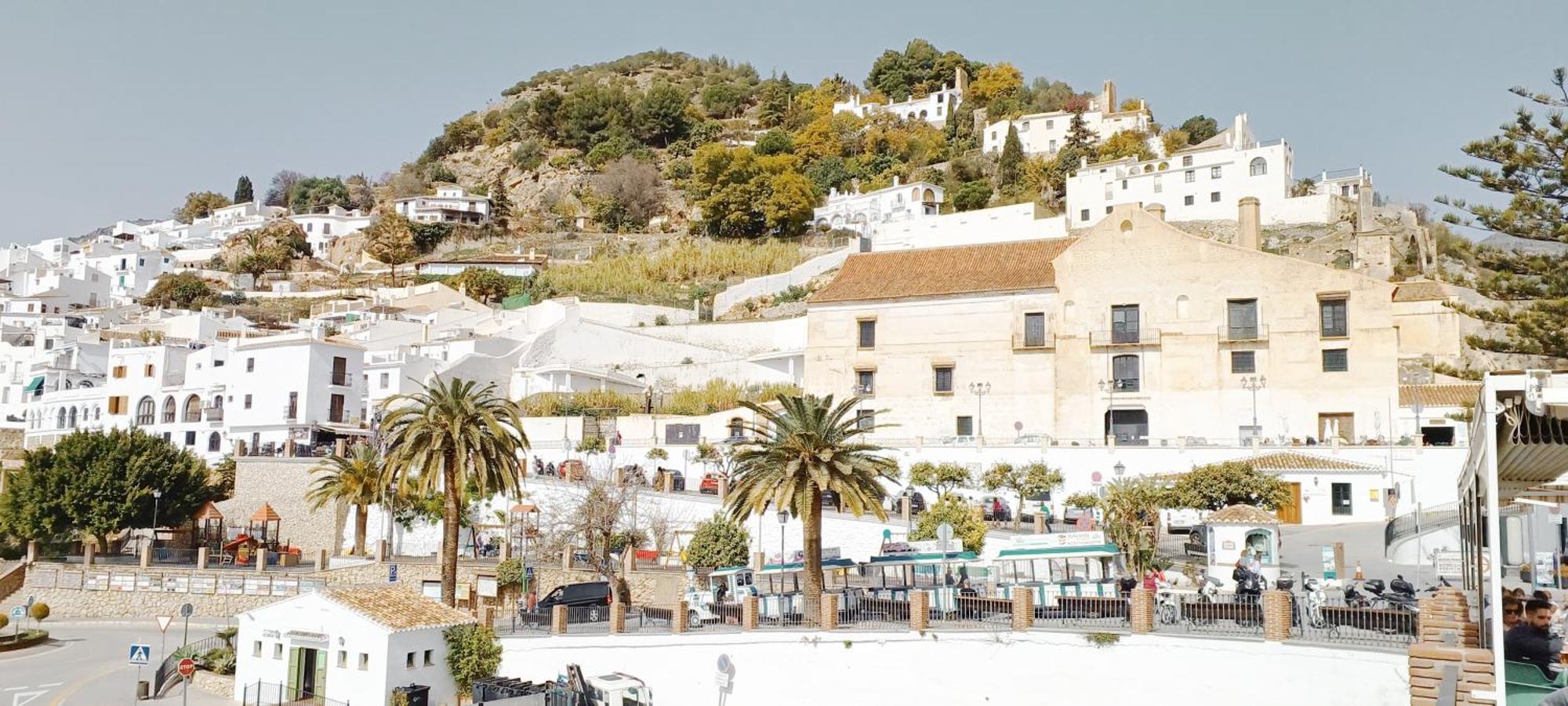 Сasa de vacaciones Pizarrillas: Tu Hogar En Blanco Pueblo