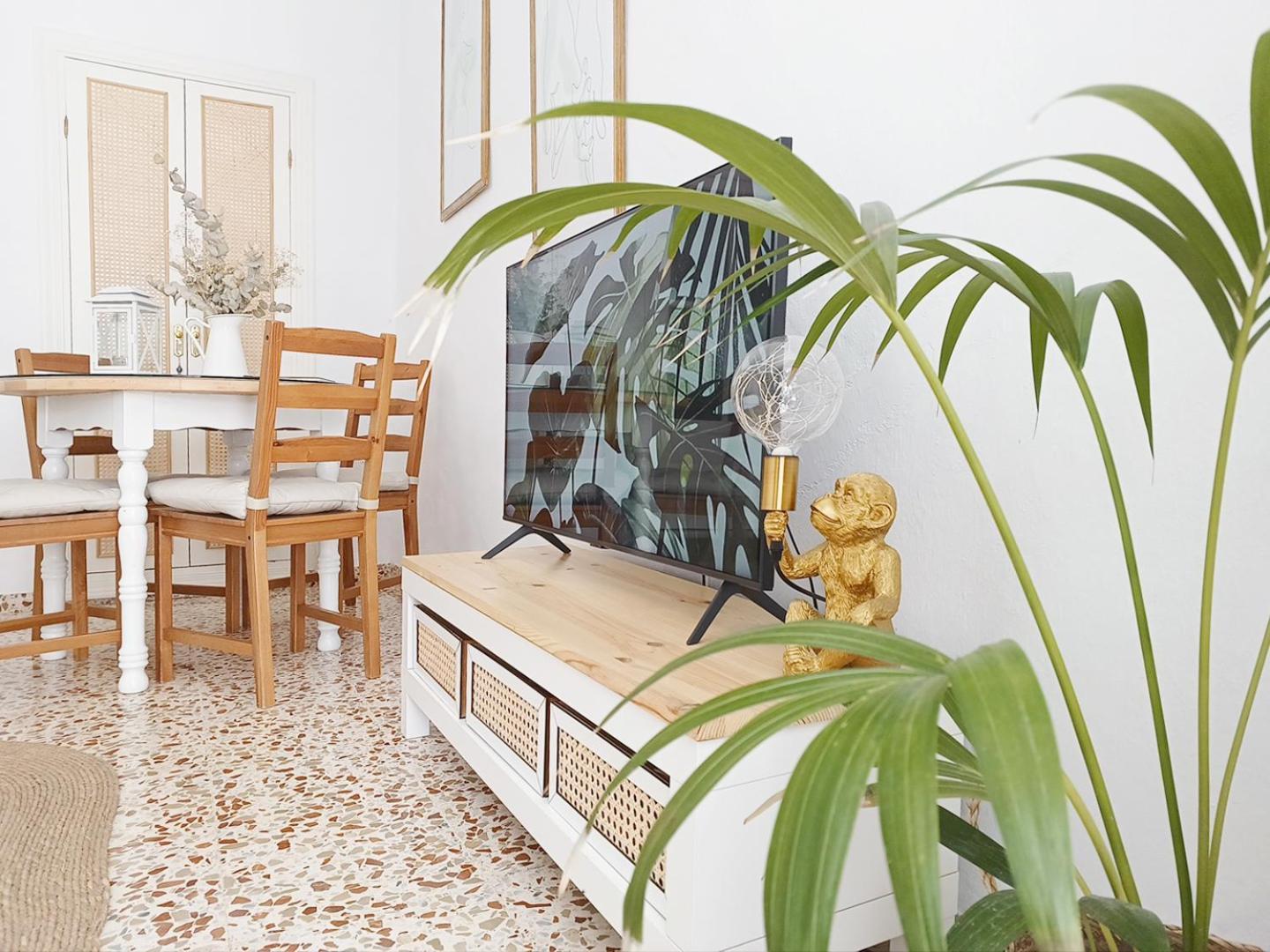Сasa de vacaciones Pizarrillas: Tu Hogar En Blanco Pueblo