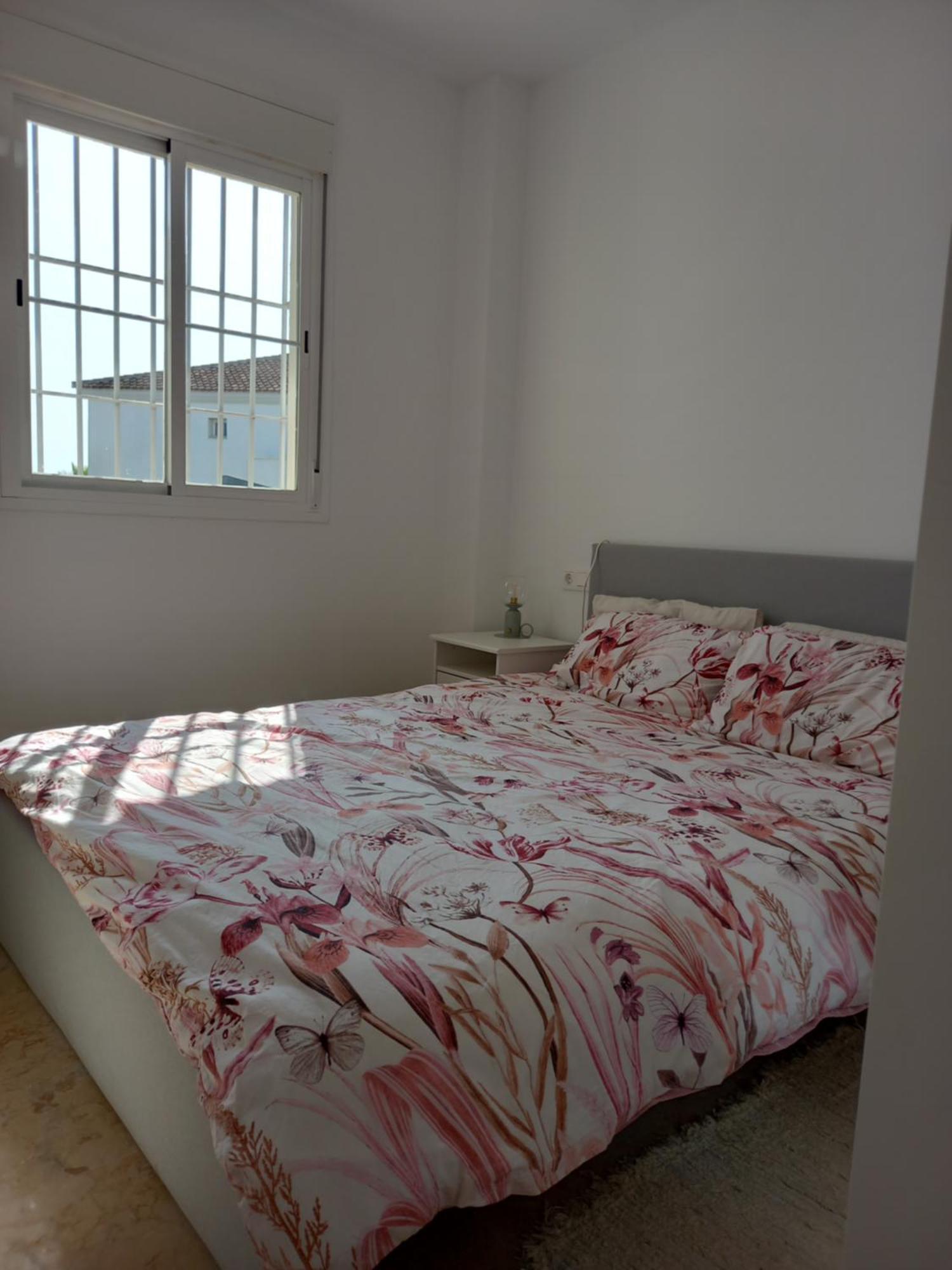 Small Oasis Apartment Manilva