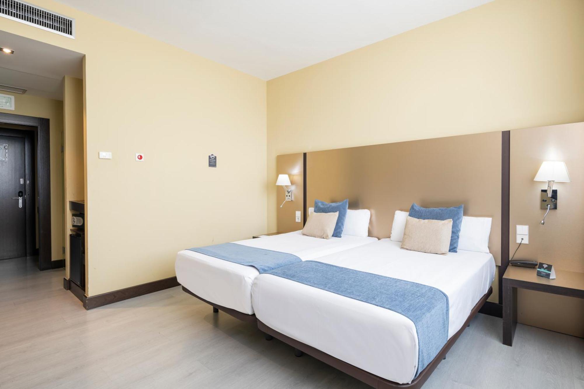 Alda Route 42 Hotel
