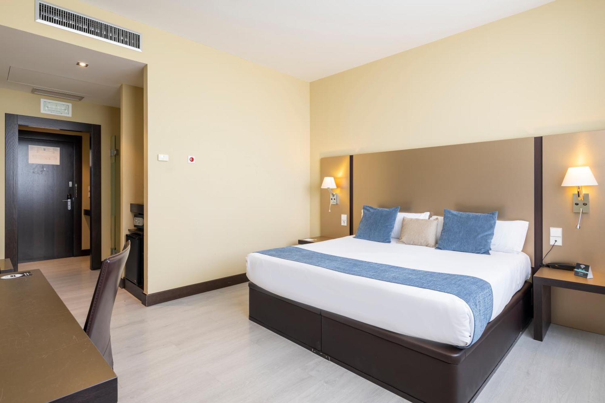 Hotel Alda Route 42 3*