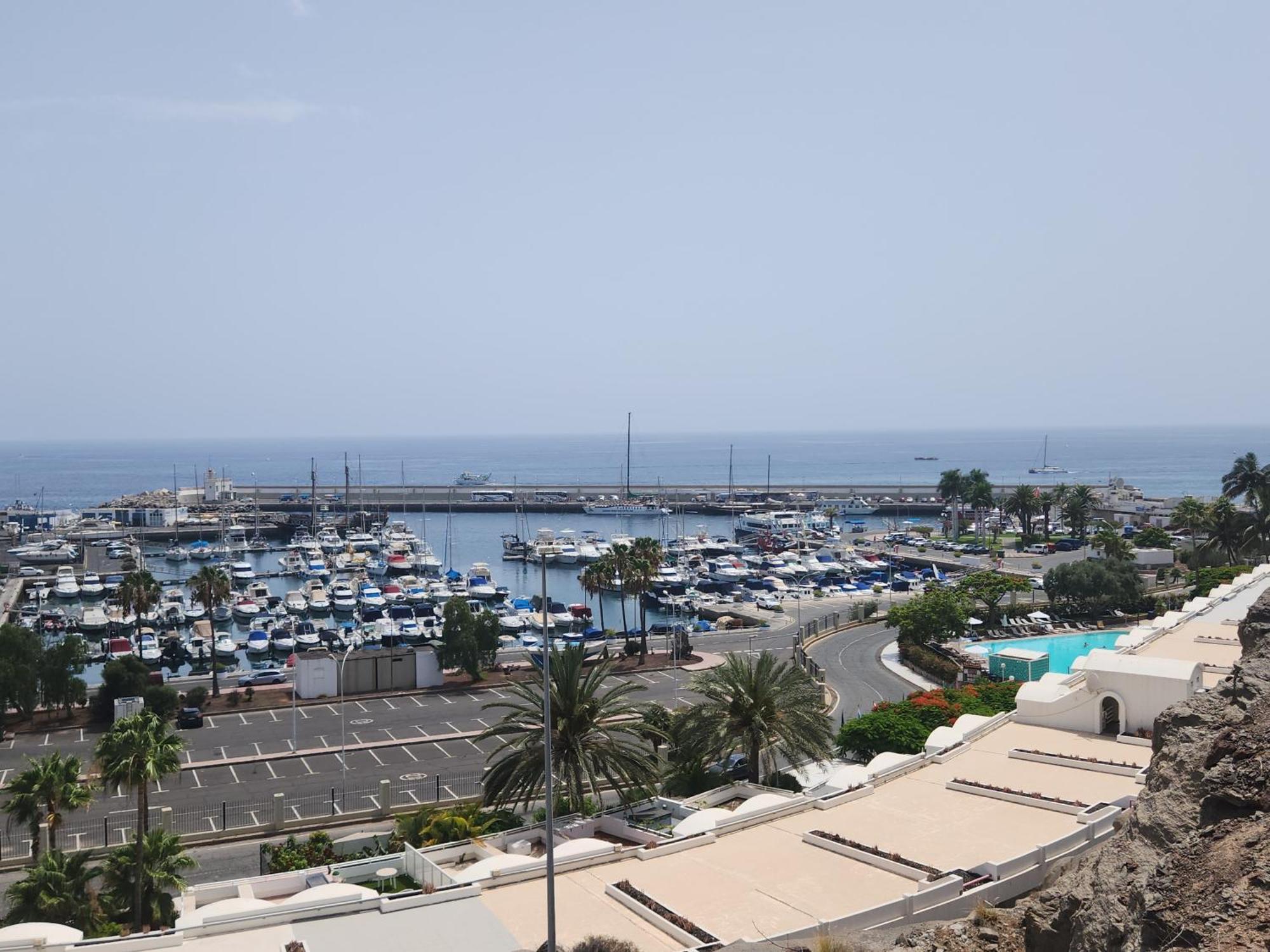 Apartamento Modern House With Large Chill Out Terrace And Jacuzzi *