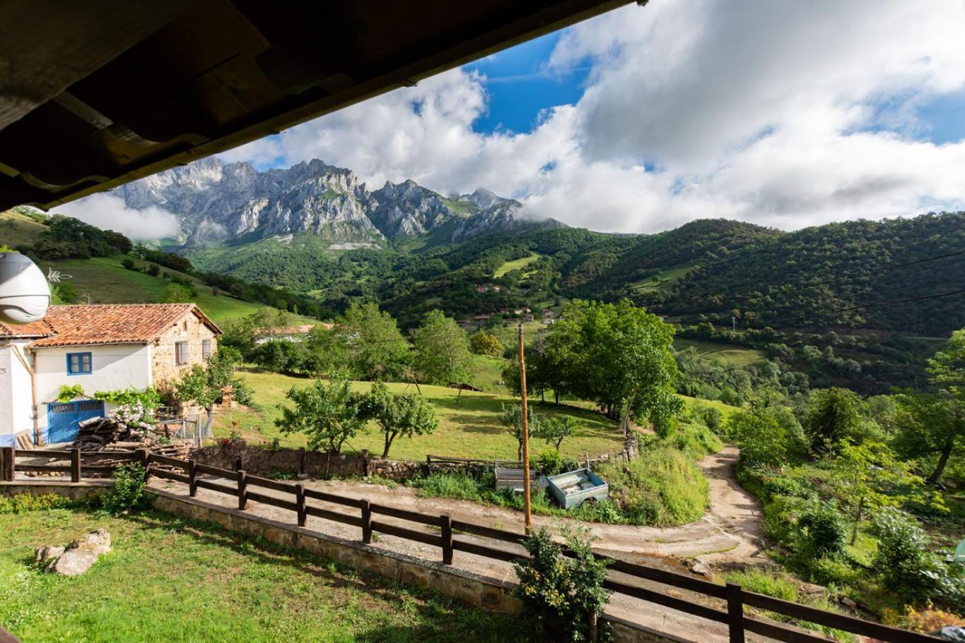 Rurales Picos De Redo * Camaleno
