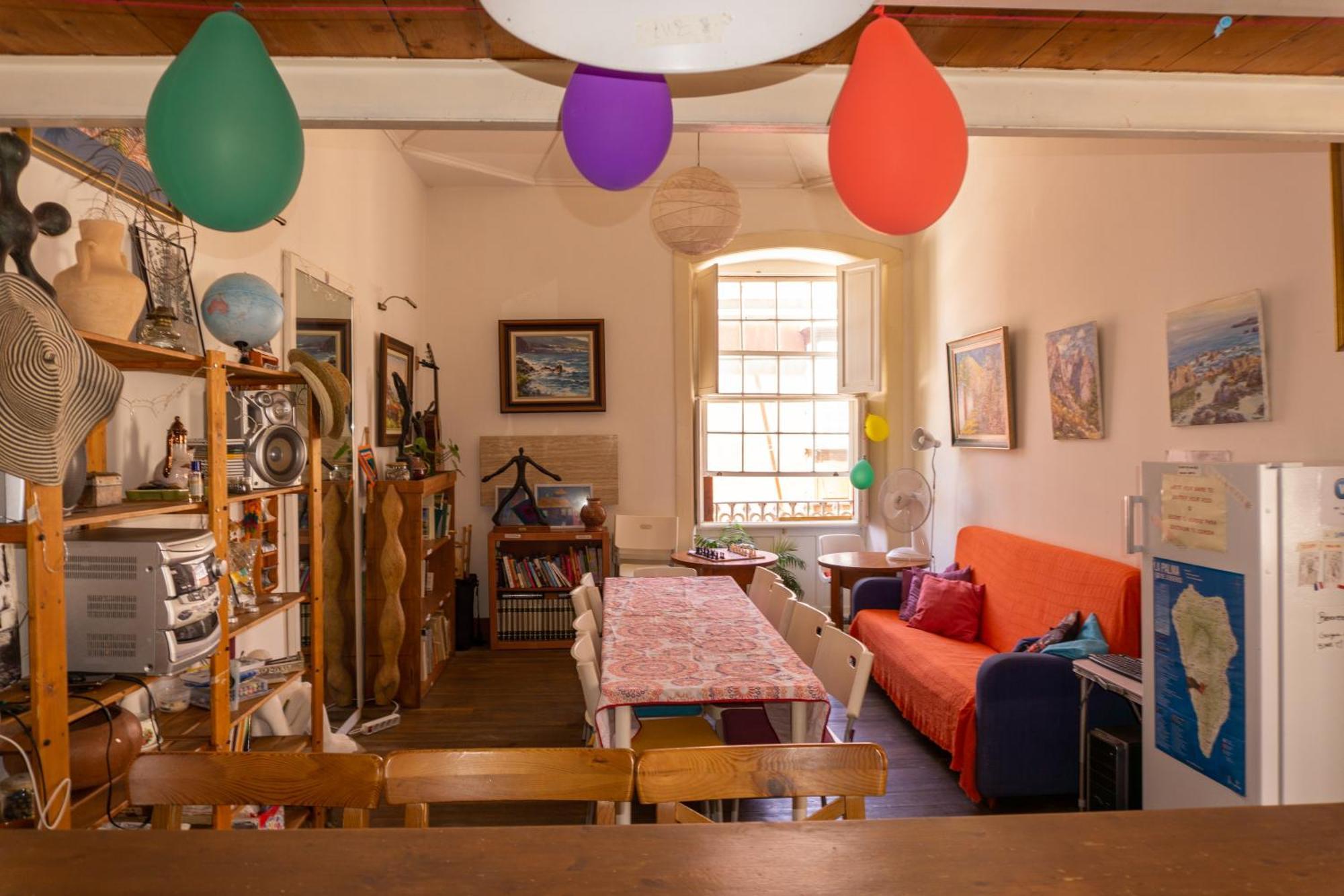 La Casa Encantada * El Paso