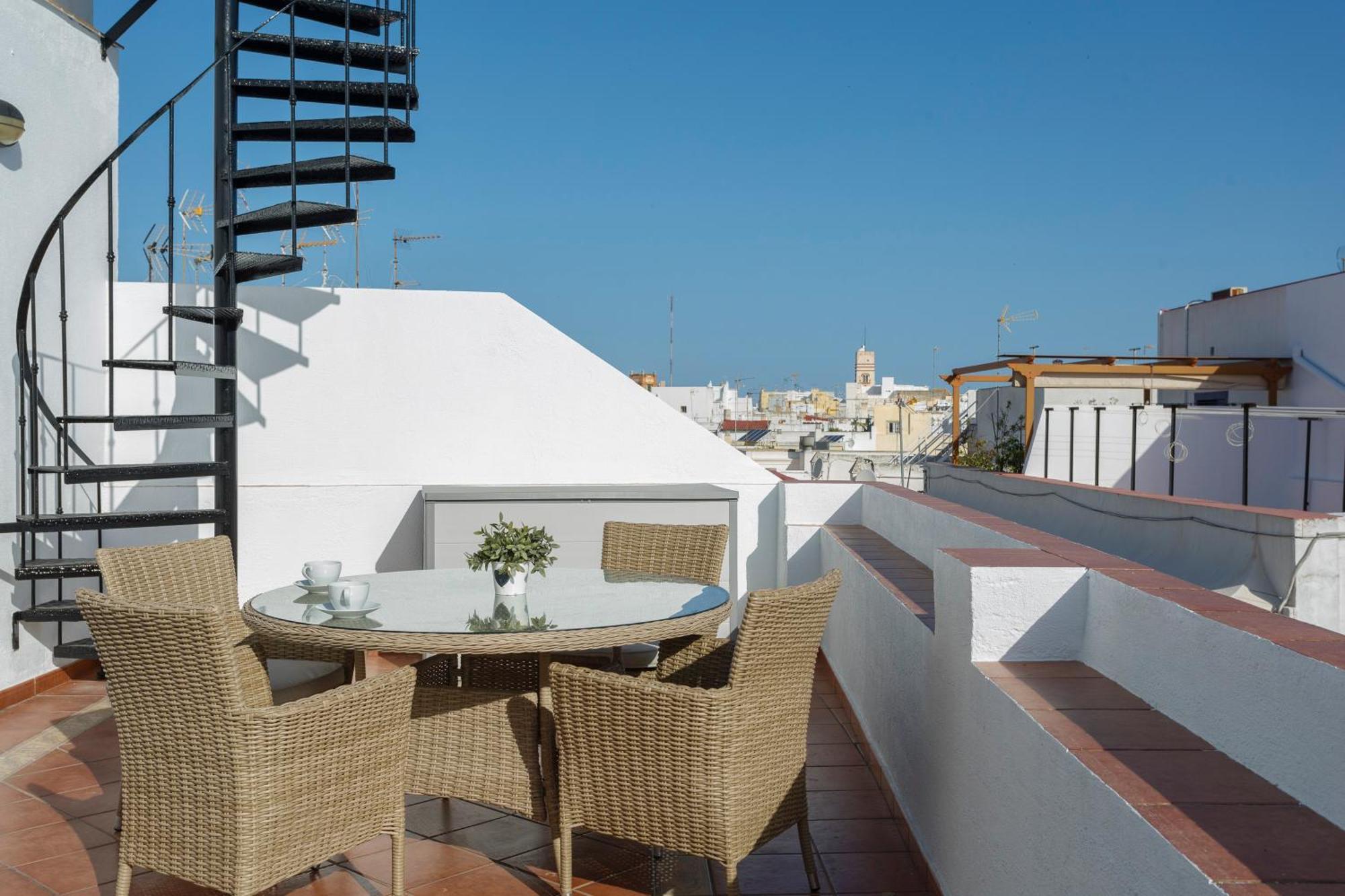 Apartamento El Atico De Ingleses By Cadiz4rentals Cádiz