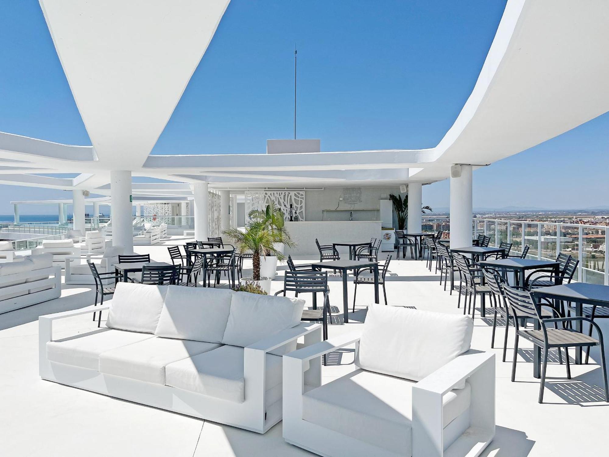 Global Properties, 5 Personas Con Terraza Canet d'En Berenguer