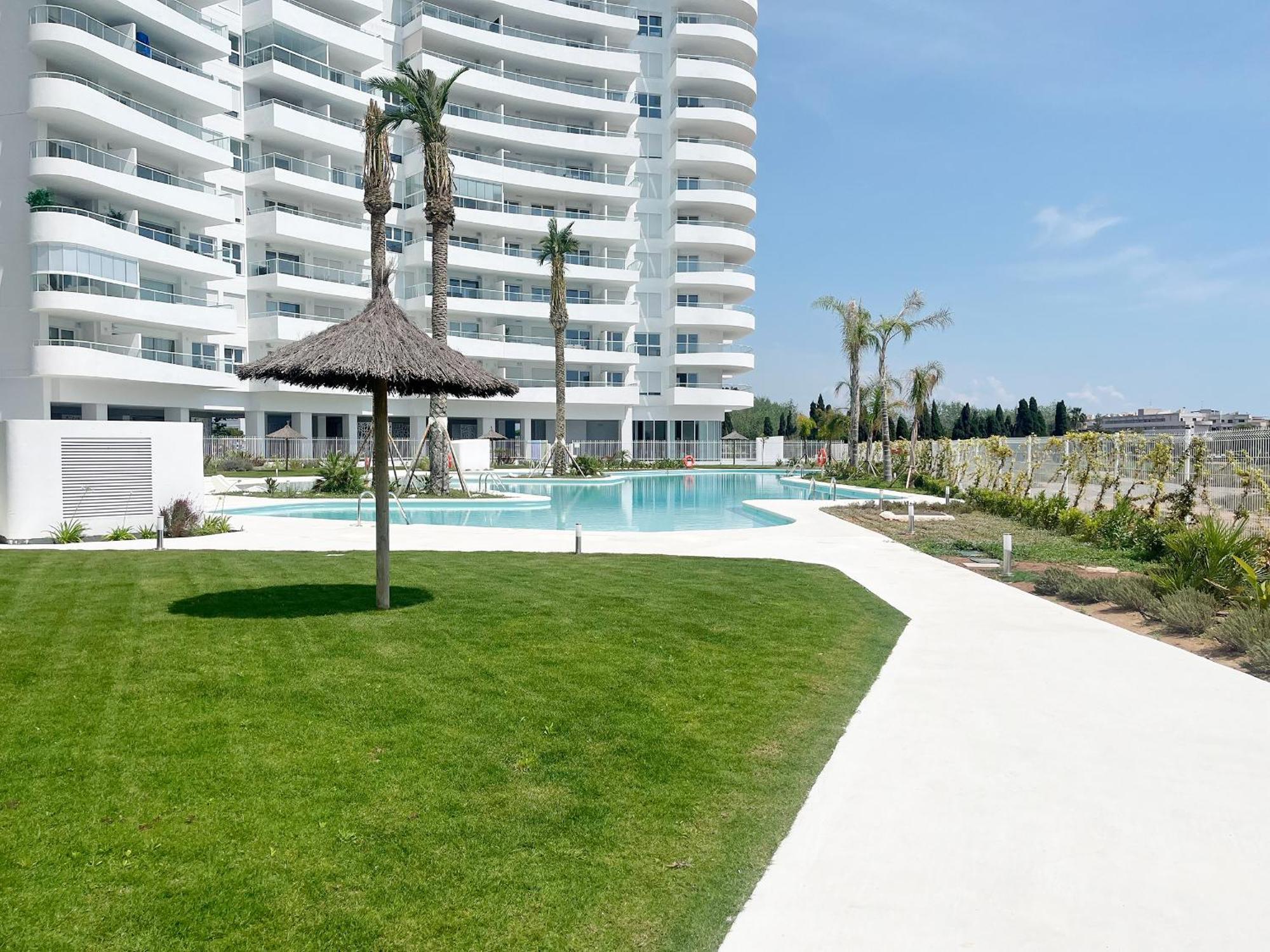 Global Properties, 5 Personas Con Terraza Apartment *