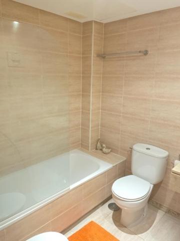 Hacienda Nagueles 1, 2 Bed 2 Bath, Large Terrace 400m From