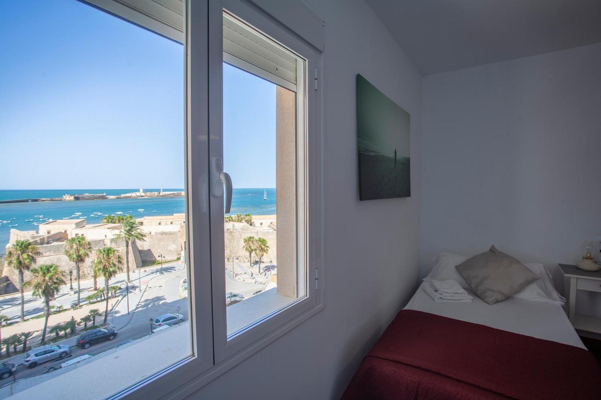 Apartamento Oceano Family Free Parking By Cadiz4rentals Cádiz
