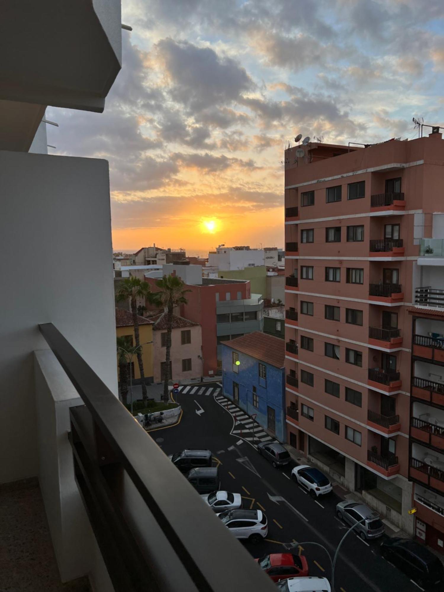 Estudio En Plaza Del Charco Apartamento