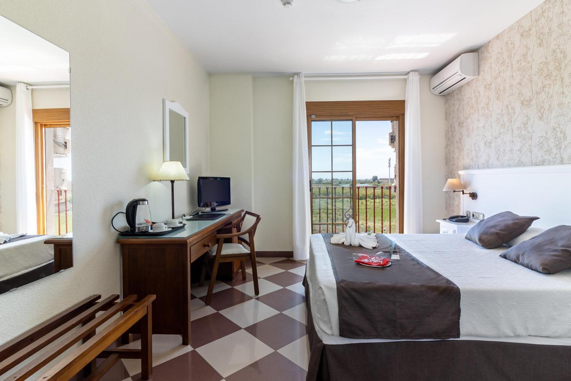Avenida Tropical Hotel Salobreña