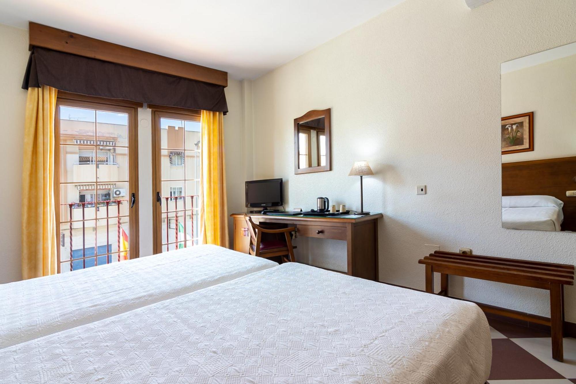 Avenida Tropical 3*