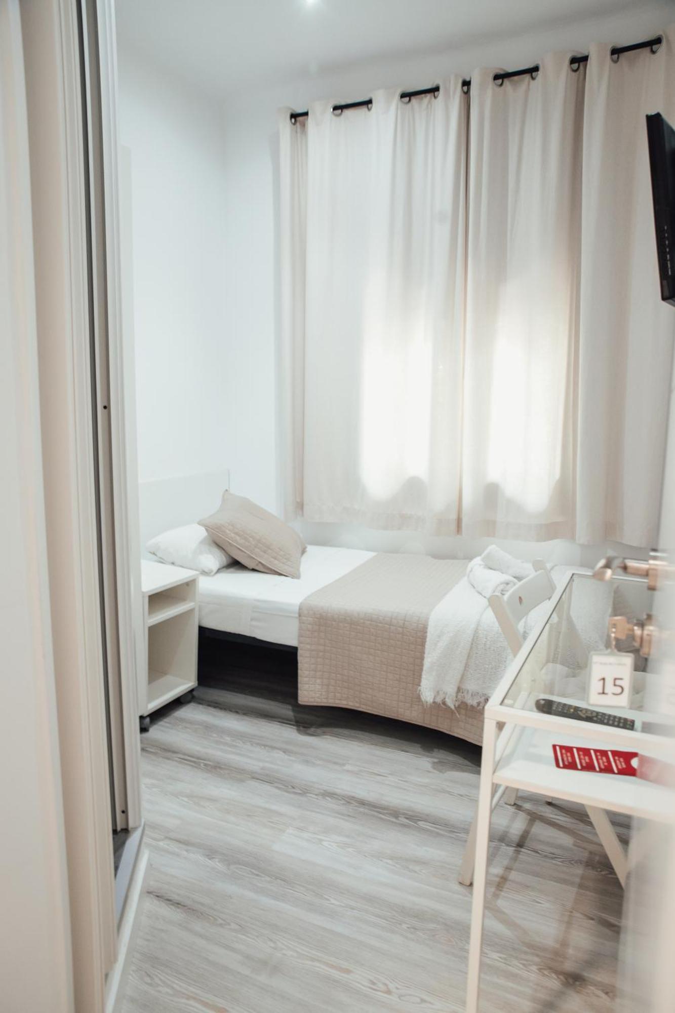 Guest house Ruta De Francia Barcelona