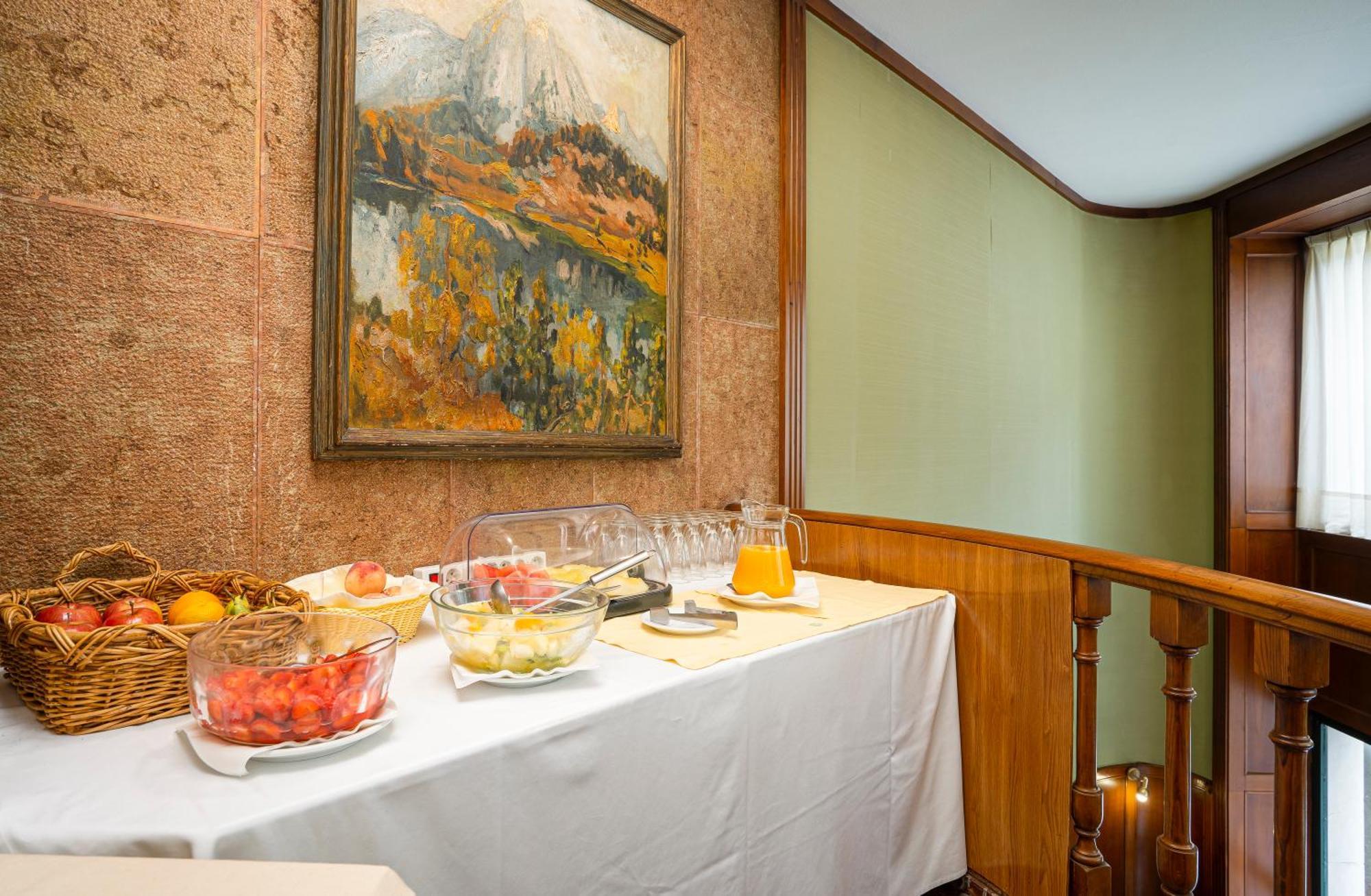 Hernán Cortés Hotel 4*